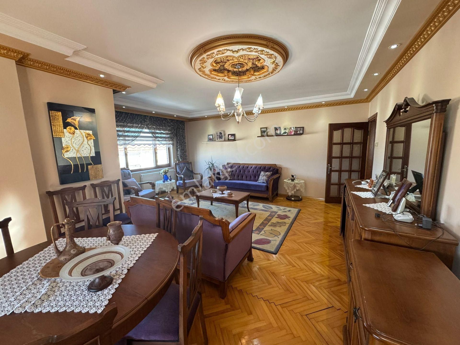 Trabzon Beşirli'de Kiralık 4+1 Eşyalı Daire - Görsel 3