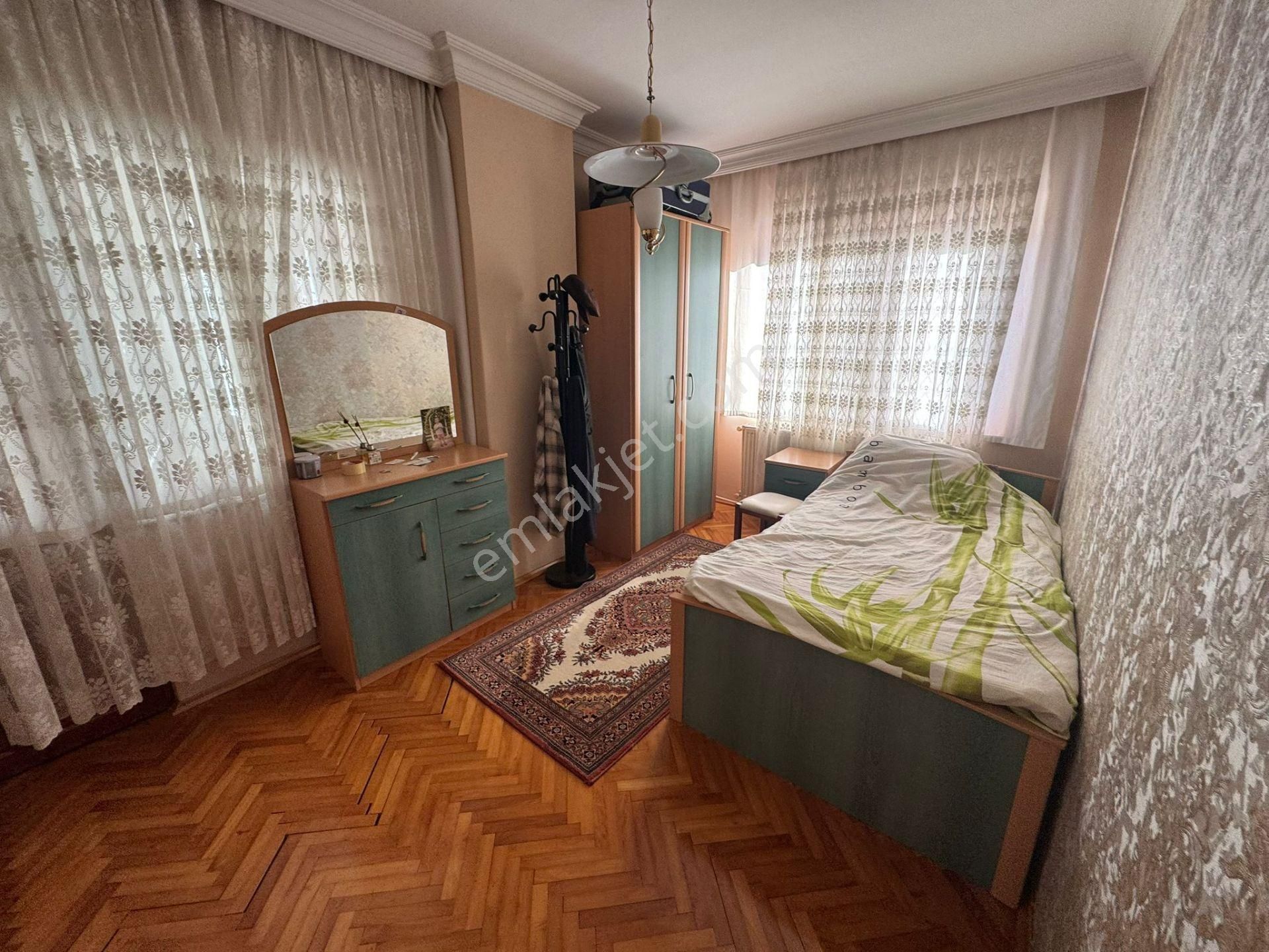 Trabzon Beşirli'de Kiralık 4+1 Eşyalı Daire - Görsel 9