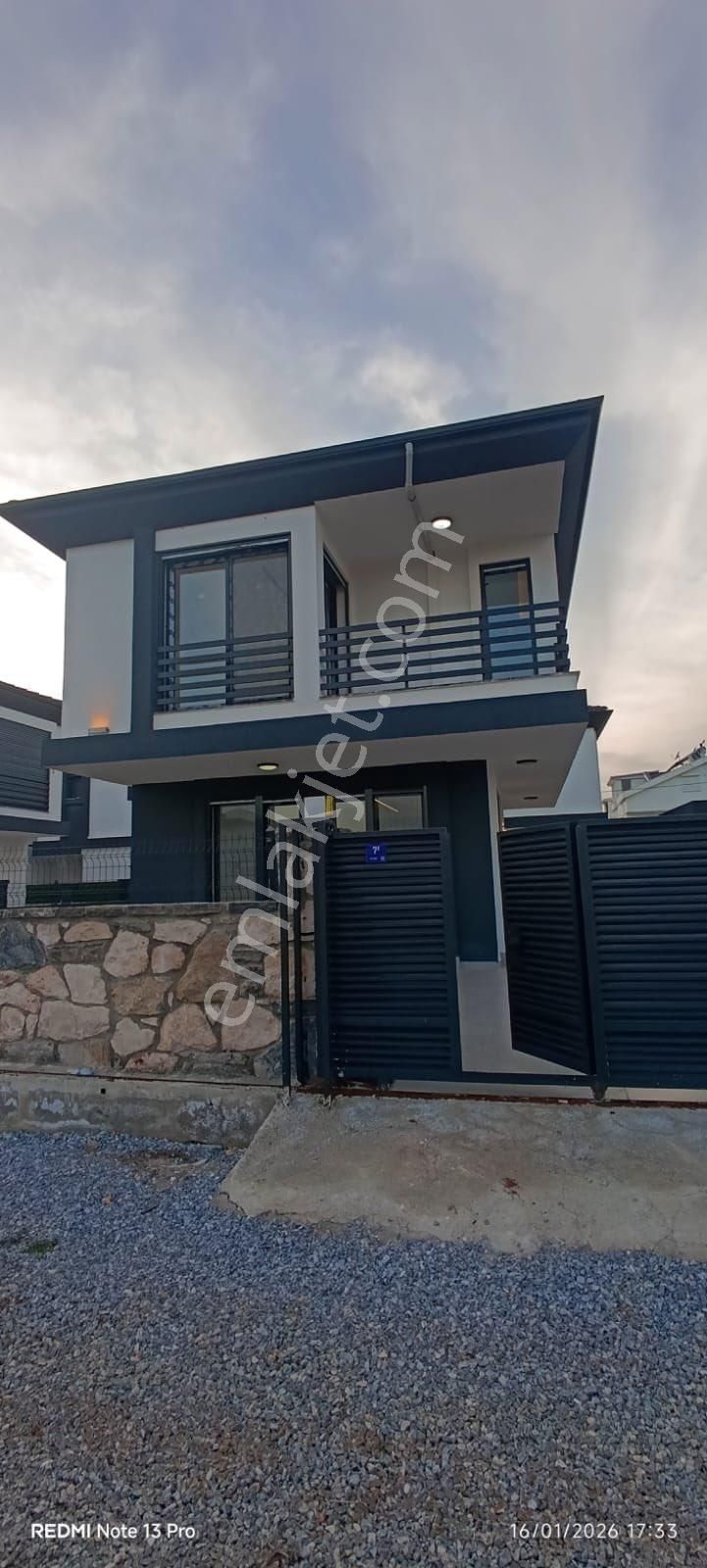 Didim Cumhuriyet Mah. Tam Müstakil 3+1 Villa