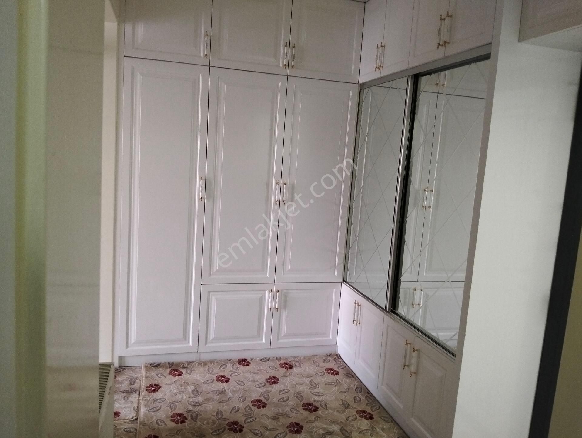 Selahaddin Eyyubi Mah. Ahmet Yesevi Cad. Üzerinde Cadde Cepheli Arakat - Görsel 11