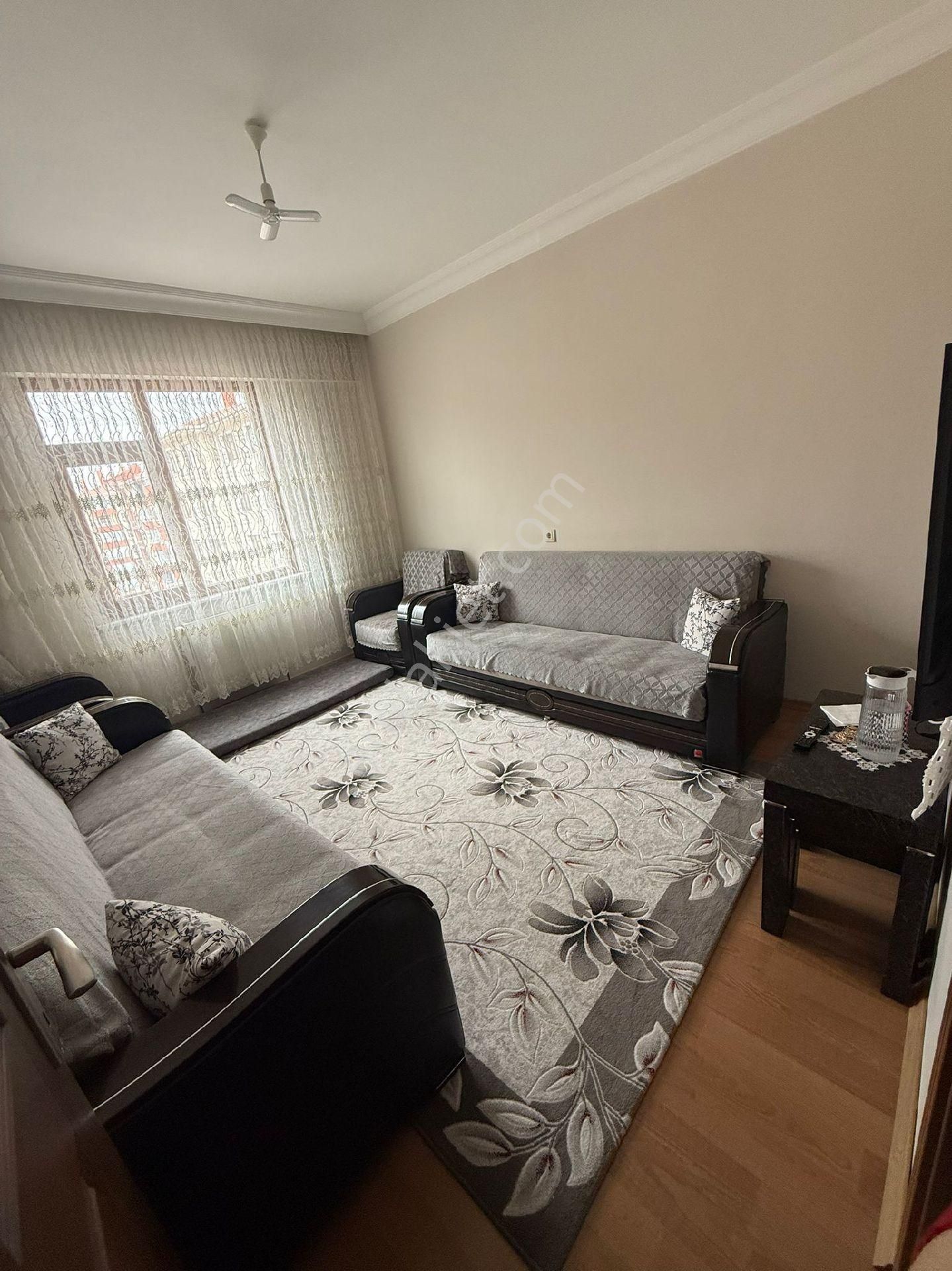 Emin Gyo'dan Akyıldız Sitesinde 2+1 Ara Kat Satılık Daire - Görsel 4