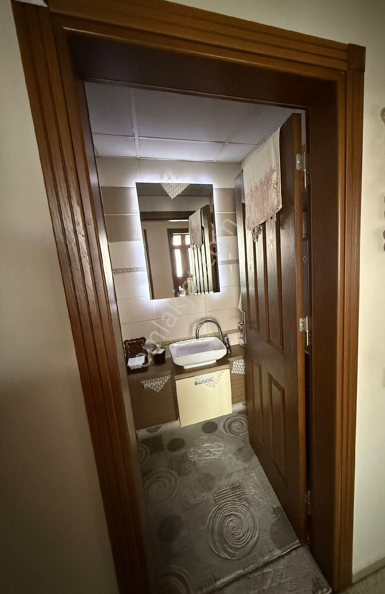 Emin Gyo'dan Akyıldız Sitesinde 2+1 Ara Kat Satılık Daire - Görsel 9