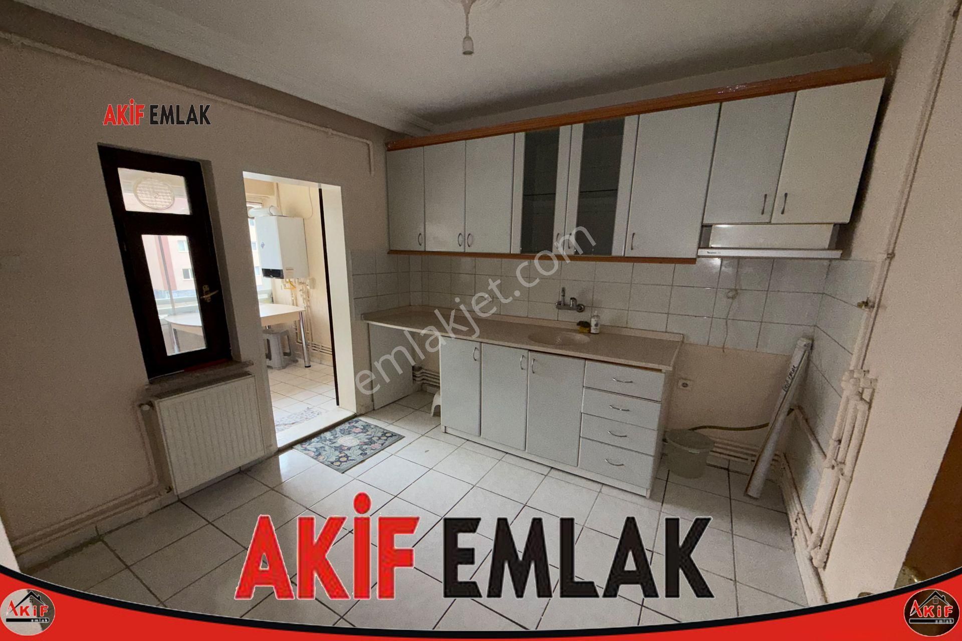 Akif'ten Etimesgut Oğuzlar Mah. Site İçi 3+1 Kiralık Daire