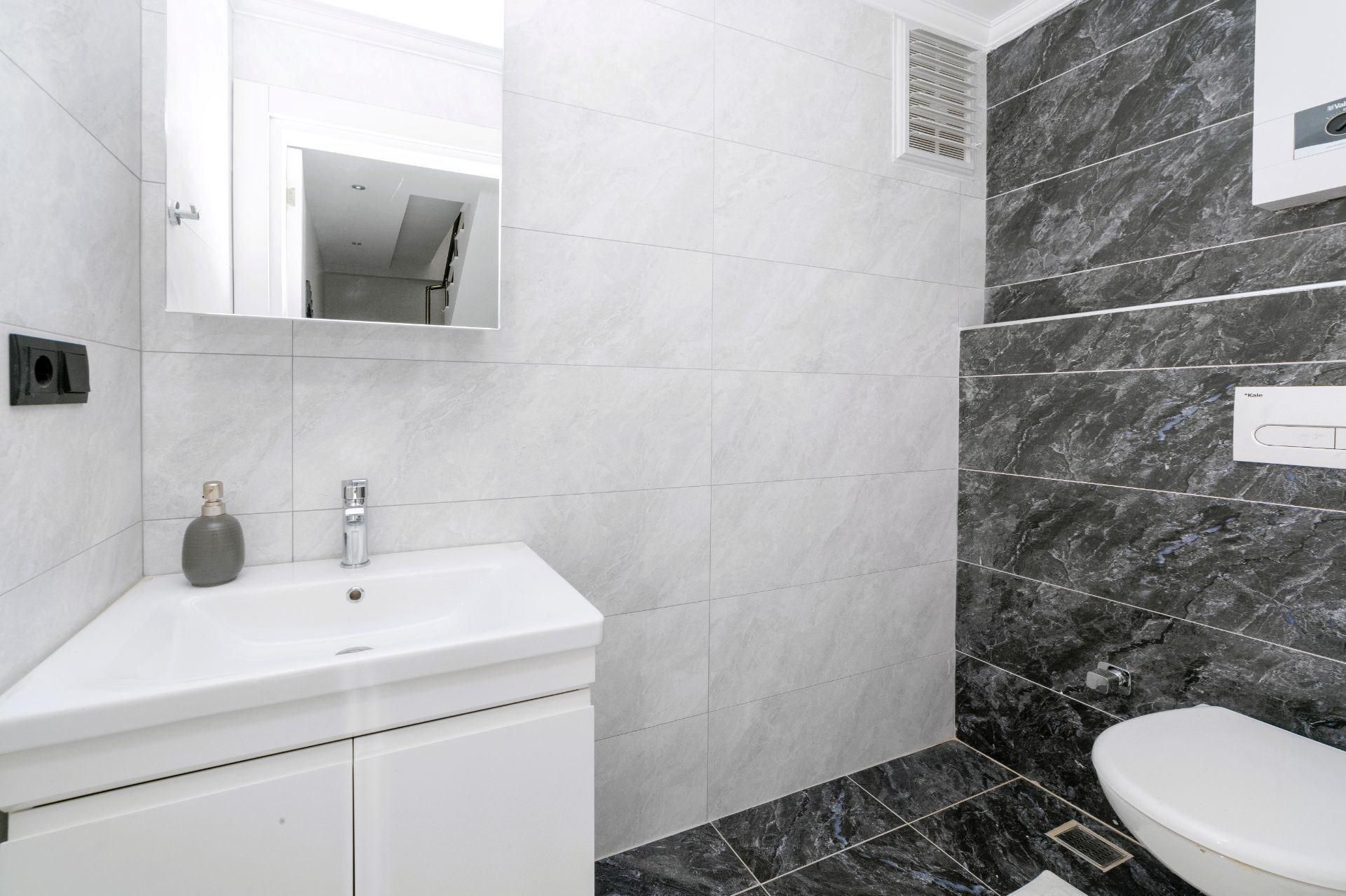 Alanya Mahmutlar 2+1 Lüx Mobilyalı Denize Yakın Satılık Daire - Görsel 18