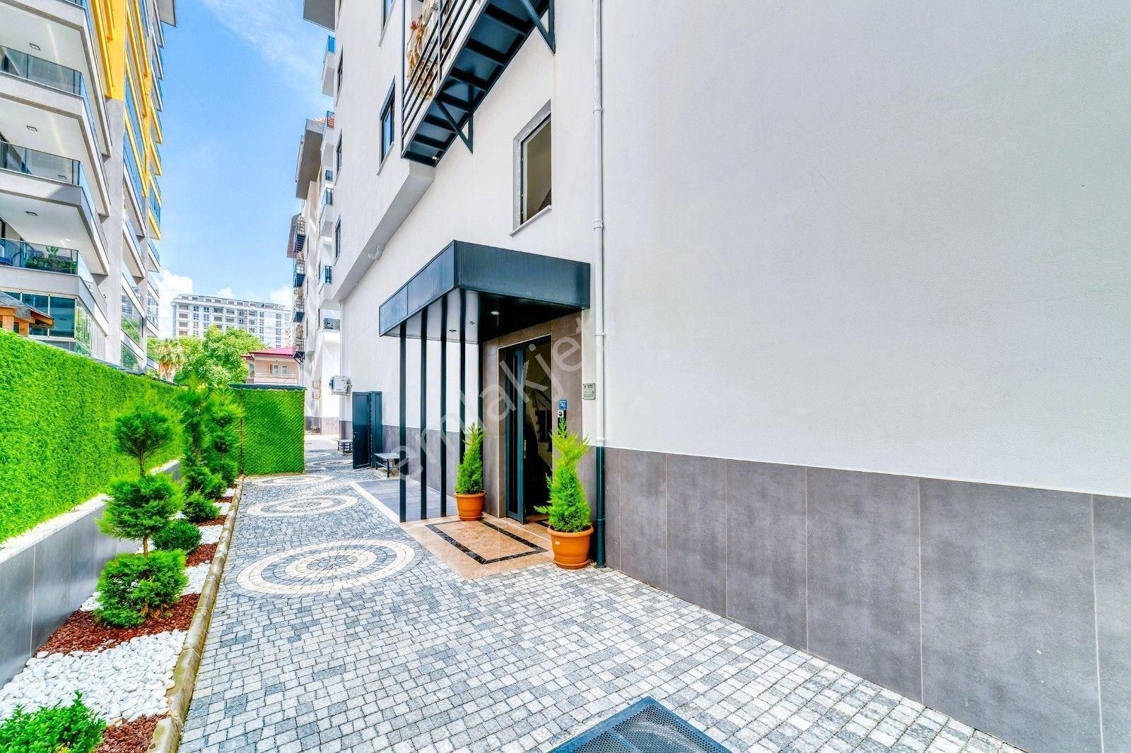 Alanya Mahmutlar 2+1 Lüx Mobilyalı Denize Yakın Satılık Daire - Görsel 24