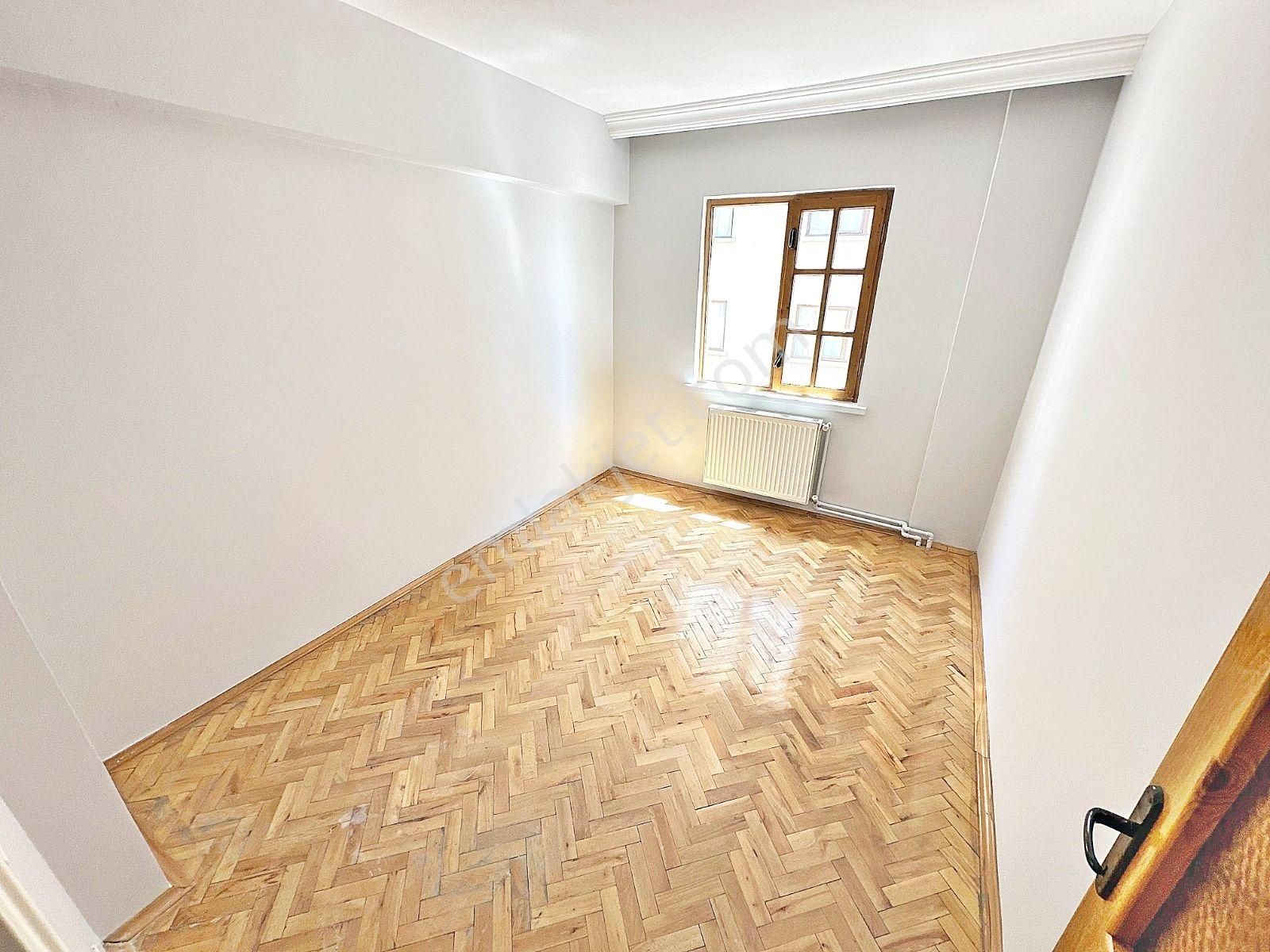 Veranka'dan Gazze Cad. Antares Avm Ve Şehir Hastanesi Yakını Acil Satılık 3+1 Daire - Görsel 14