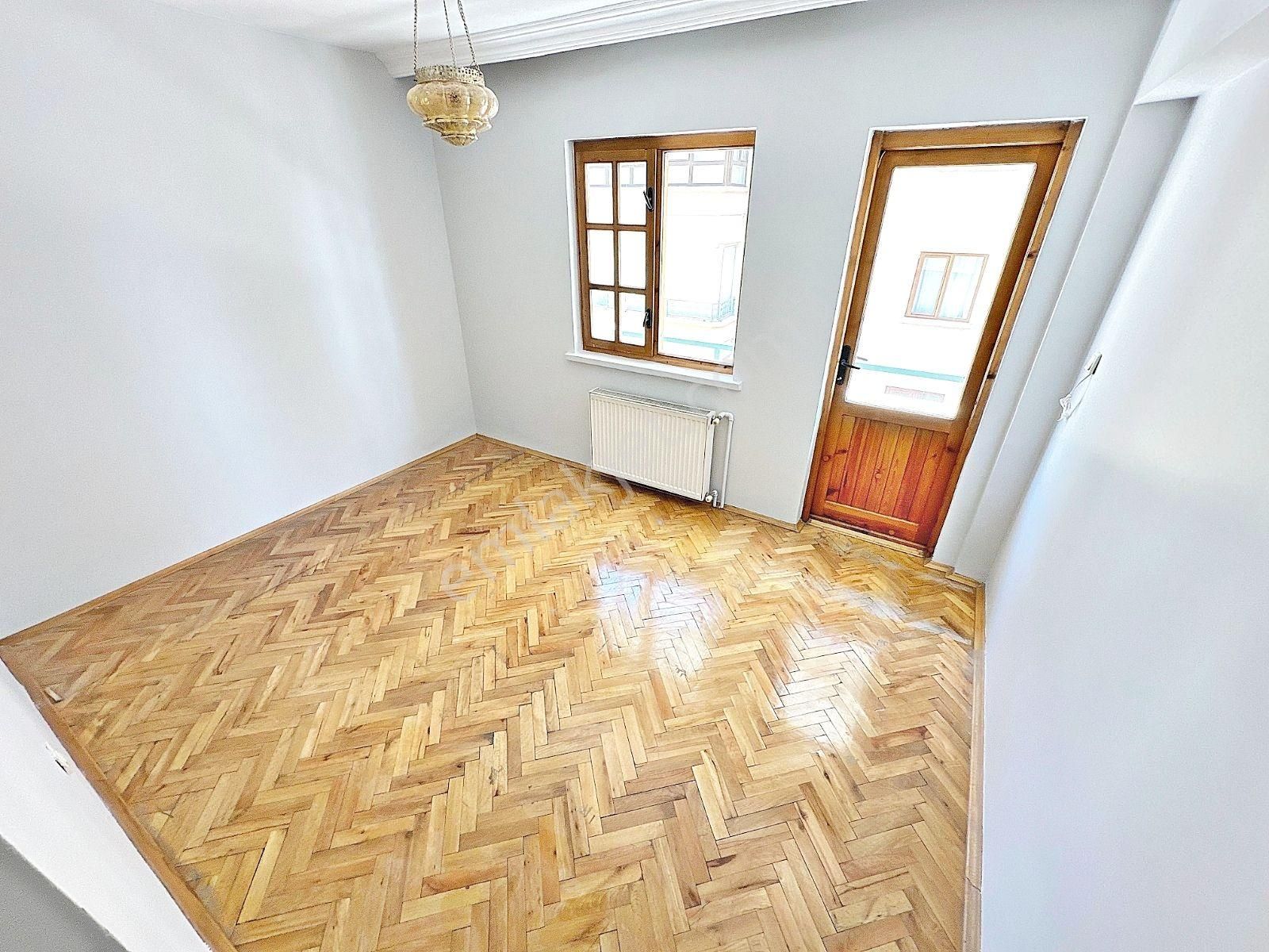 Veranka'dan Gazze Cad. Antares Avm Ve Şehir Hastanesi Yakını Acil Satılık 3+1 Daire - Görsel 11