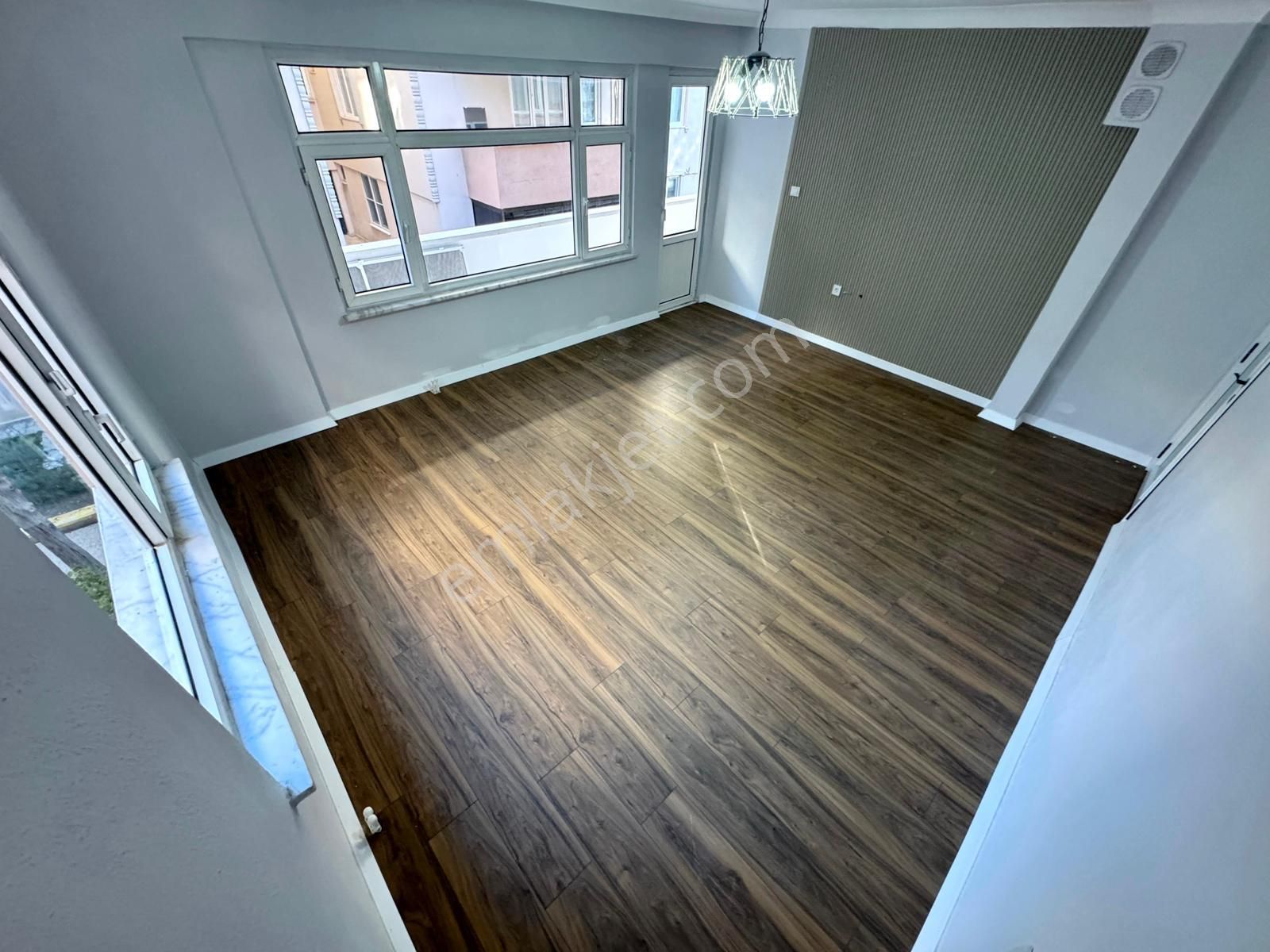 🏡 Referans'tan Altınkum'da Doktorlar Sitesi Yakını Modern Tasarımlı 2+1 Daire - Görsel 2