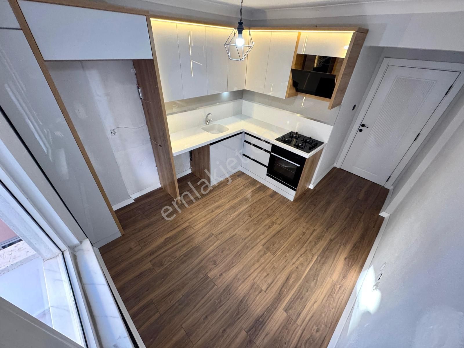 🏡 Referans'tan Altınkum'da Doktorlar Sitesi Yakını Modern Tasarımlı 2+1 Daire - Görsel 27