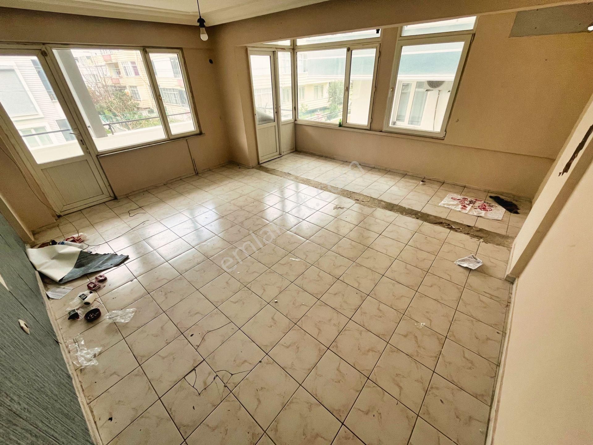 🛑🛑aktif'ten Akçay'da Fırsat Daire !!! Merkezi Konumda Ayrı Mutfaklı Arakat Satılık 2+1 Daire - Görsel 4