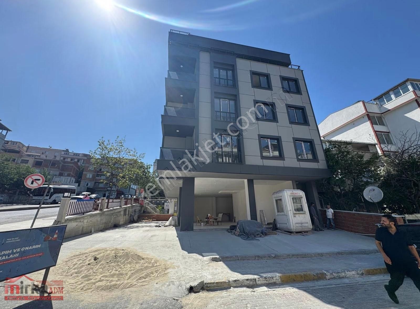 Beylikdüzü Yakuplu Da Satılık 3+2 Dublex Sıfır Metrobüse 10 Dk - Görsel 2