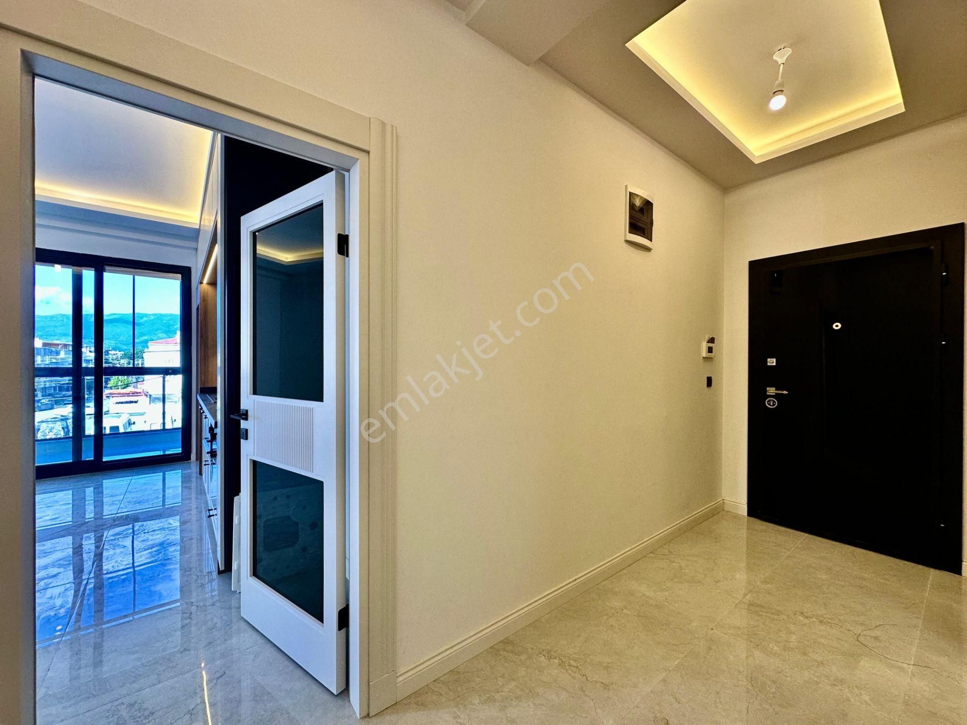 ⭐ay Emlaktan⭐akçay Altınkum'da Denize 100 Mt Ön Cephe Arakat Kapalı Balkonlu Satılık 2+1 Lüx Daire - Görsel 24