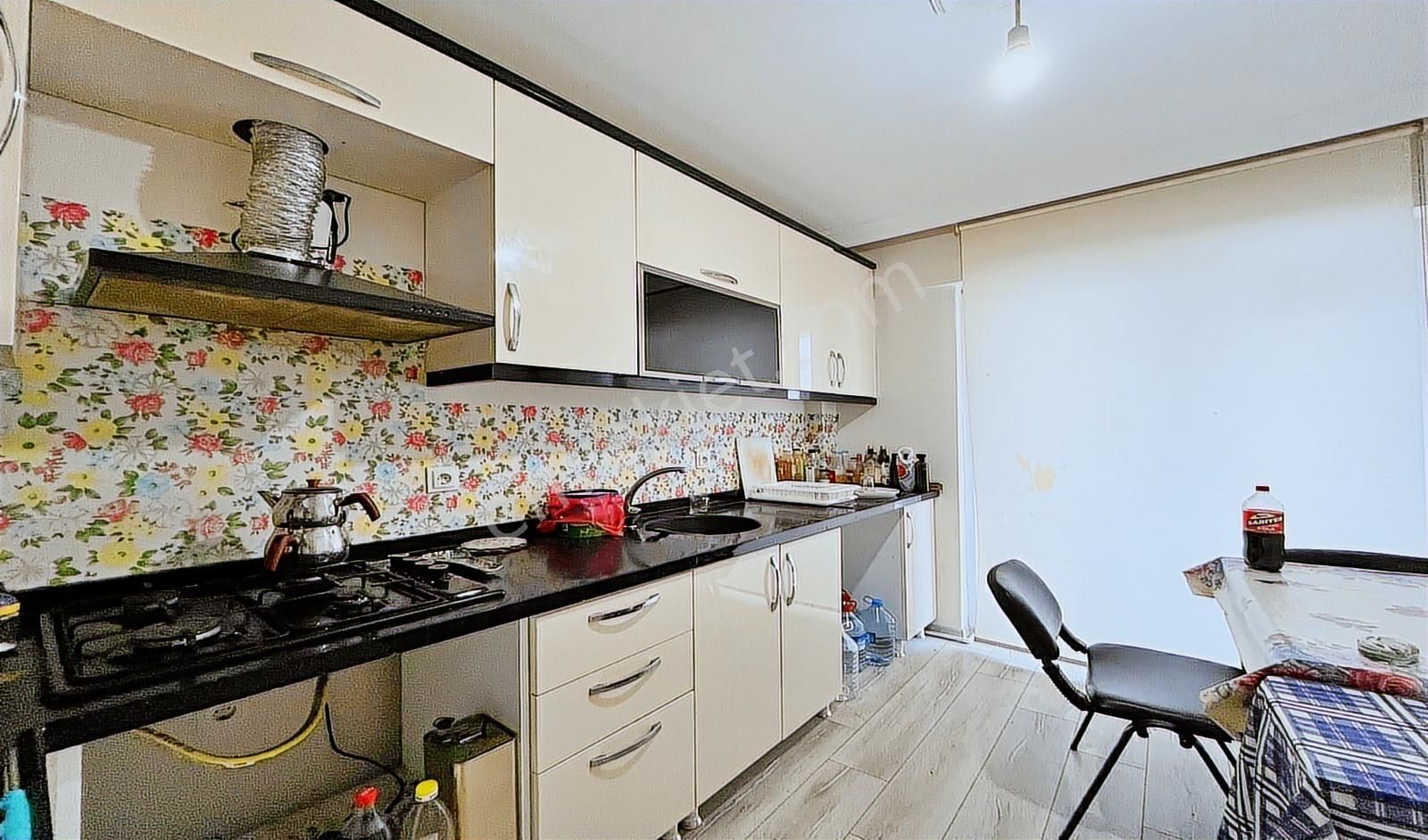 Yasa'dan Karakaya'da 2+1 Yüksek Giriş Uygun Daire !!