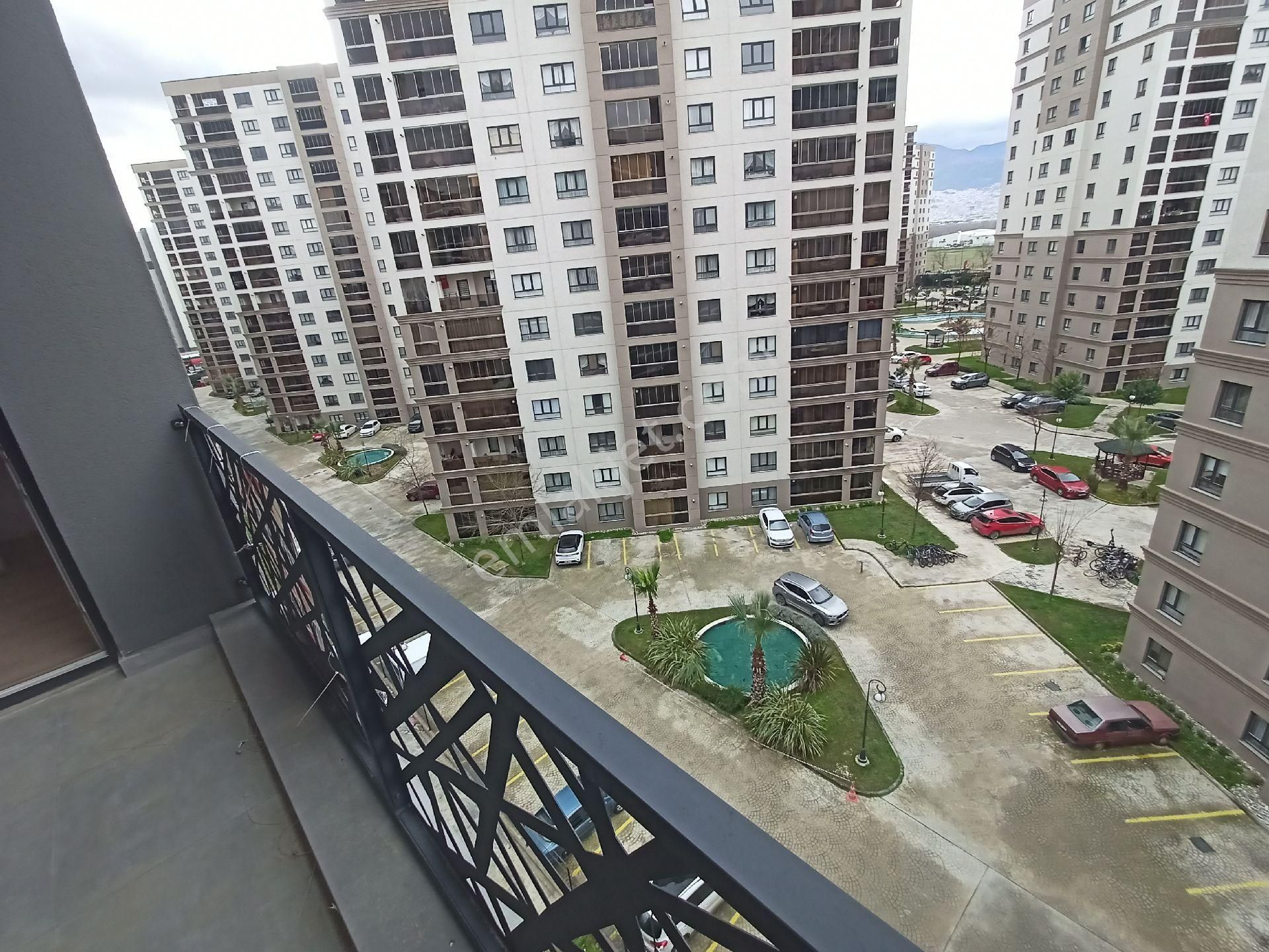 Kaçmaz Emlak Prestij Yeni Hayat Kiralık Sıfır 3+1 Orta Tip Daire - Görsel 8