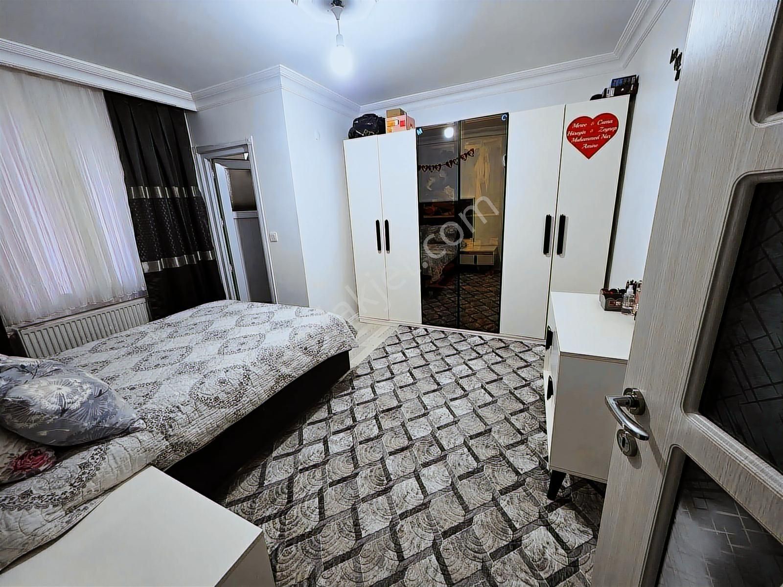 Tramvaya Ve Metro Yakın Yeni Binada 2+1 Odalı Krediye Uygun - Görsel 28