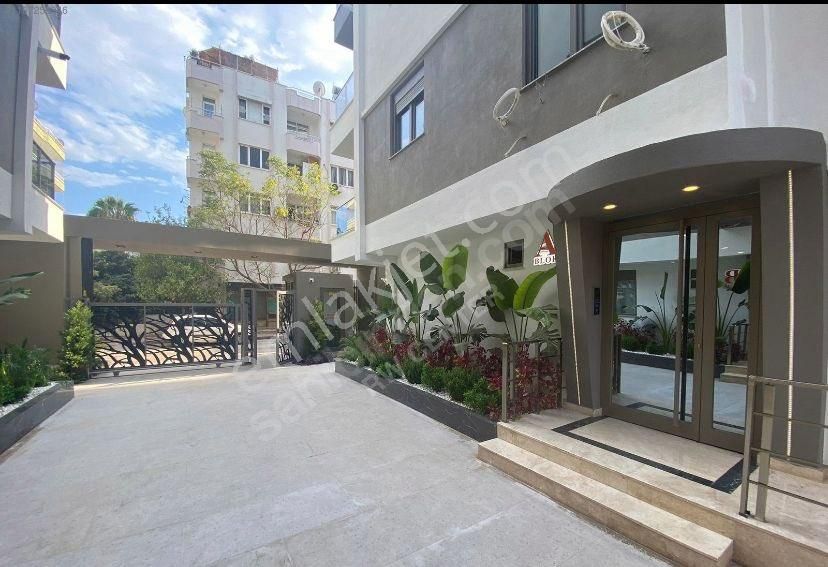 Site İçinde 1+1 Kiralık Daire - Görsel 3