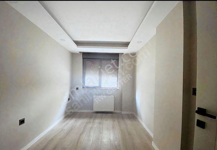 Site İçinde 1+1 Kiralık Daire - Görsel 8