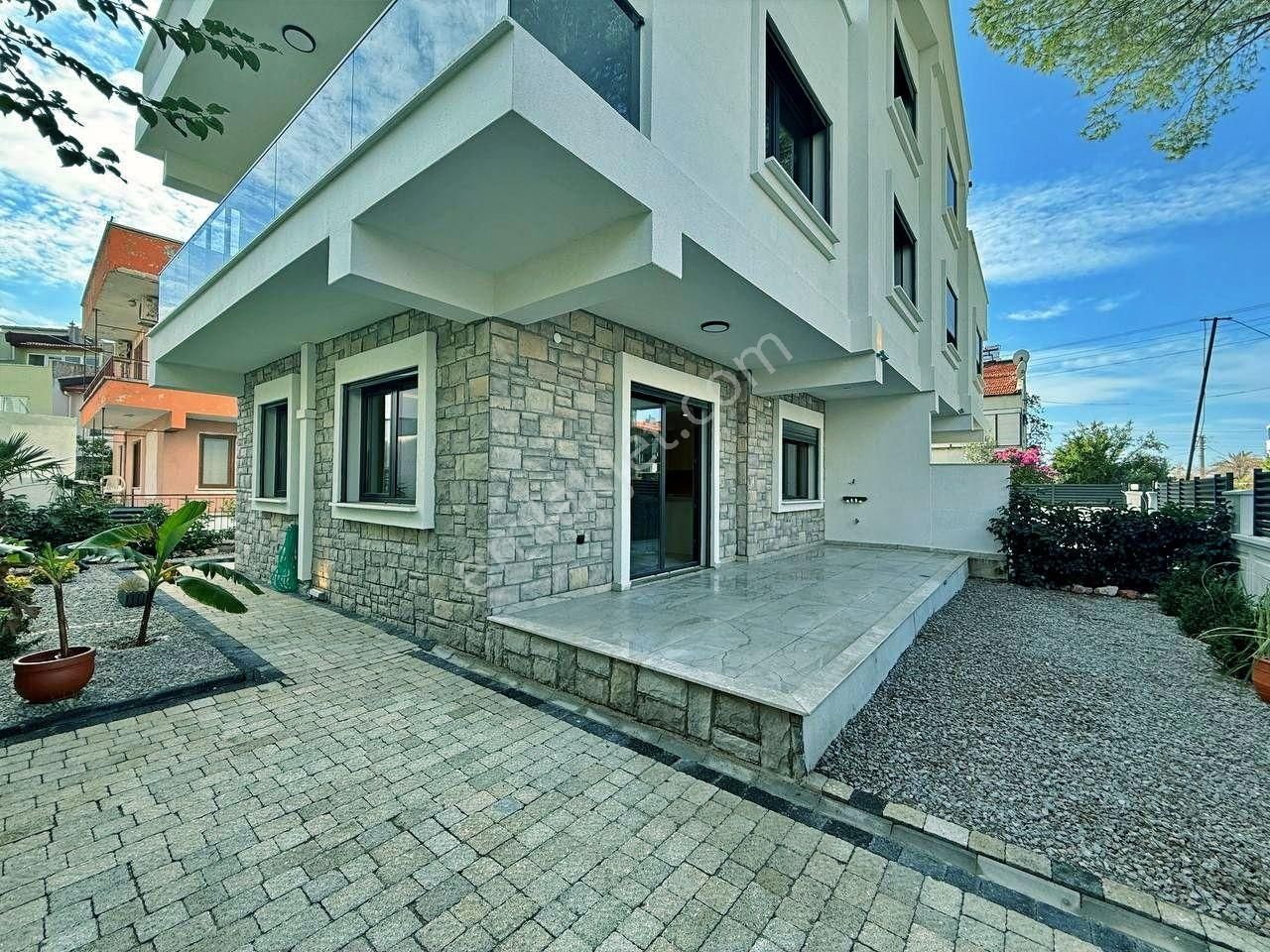 Uytundan Akçayda Denize 50 Metre Otoparklı Ultralüks 4+1 Villa - Görsel 21