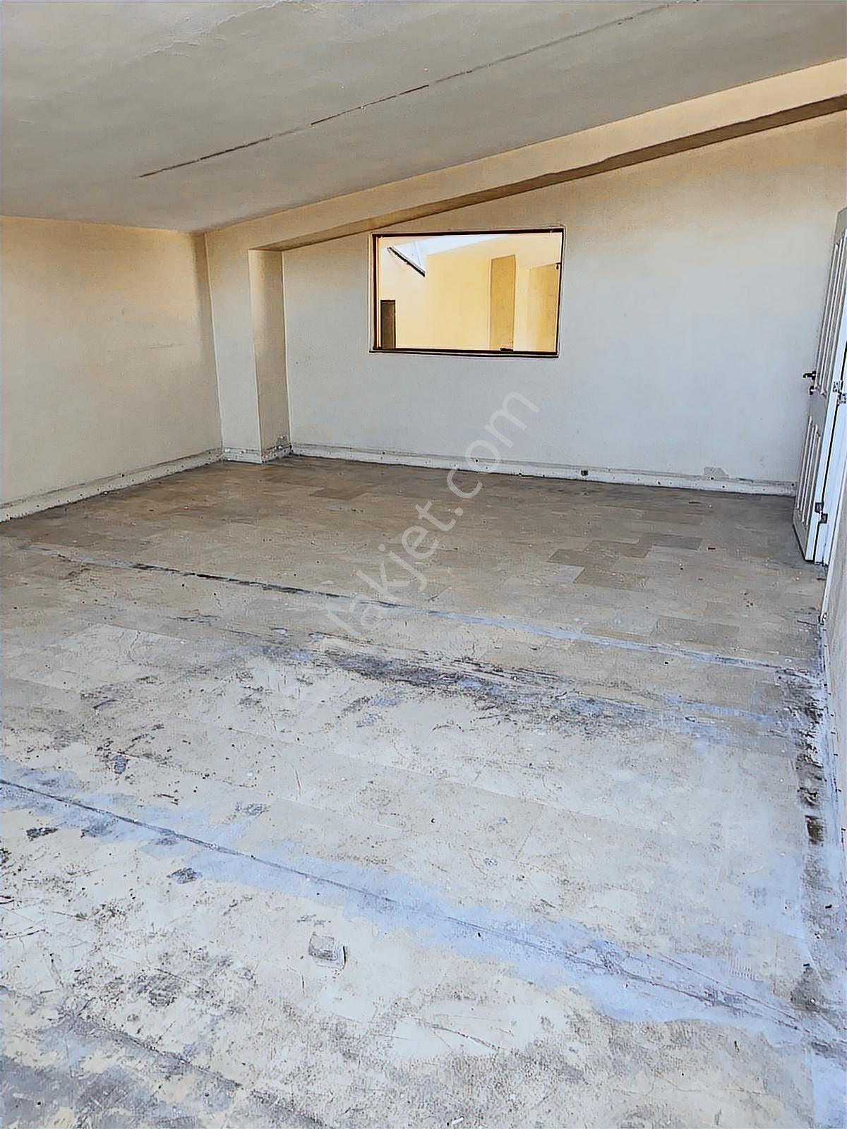 Bağcılarda Kiralık İşyeri Showroom,kesimhane, Ofis Ve Depo Uygun - Görsel 3