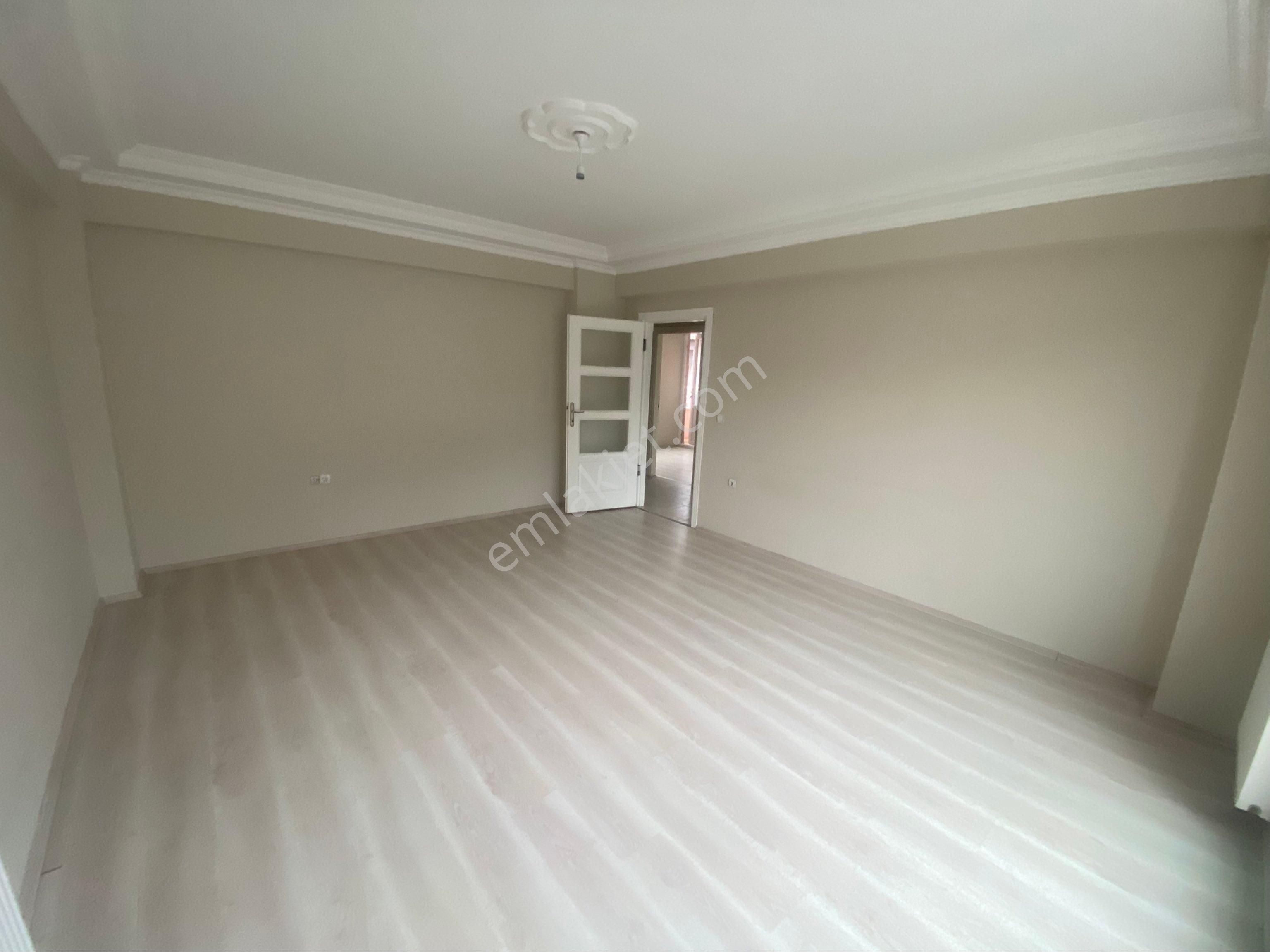 Furkan Emlak’tan İlyasköy Mah. 3+1 5.kat Arakat 130m2 Çift Balkonlu 12 Yıllık Fırsat Daire - Görsel 16