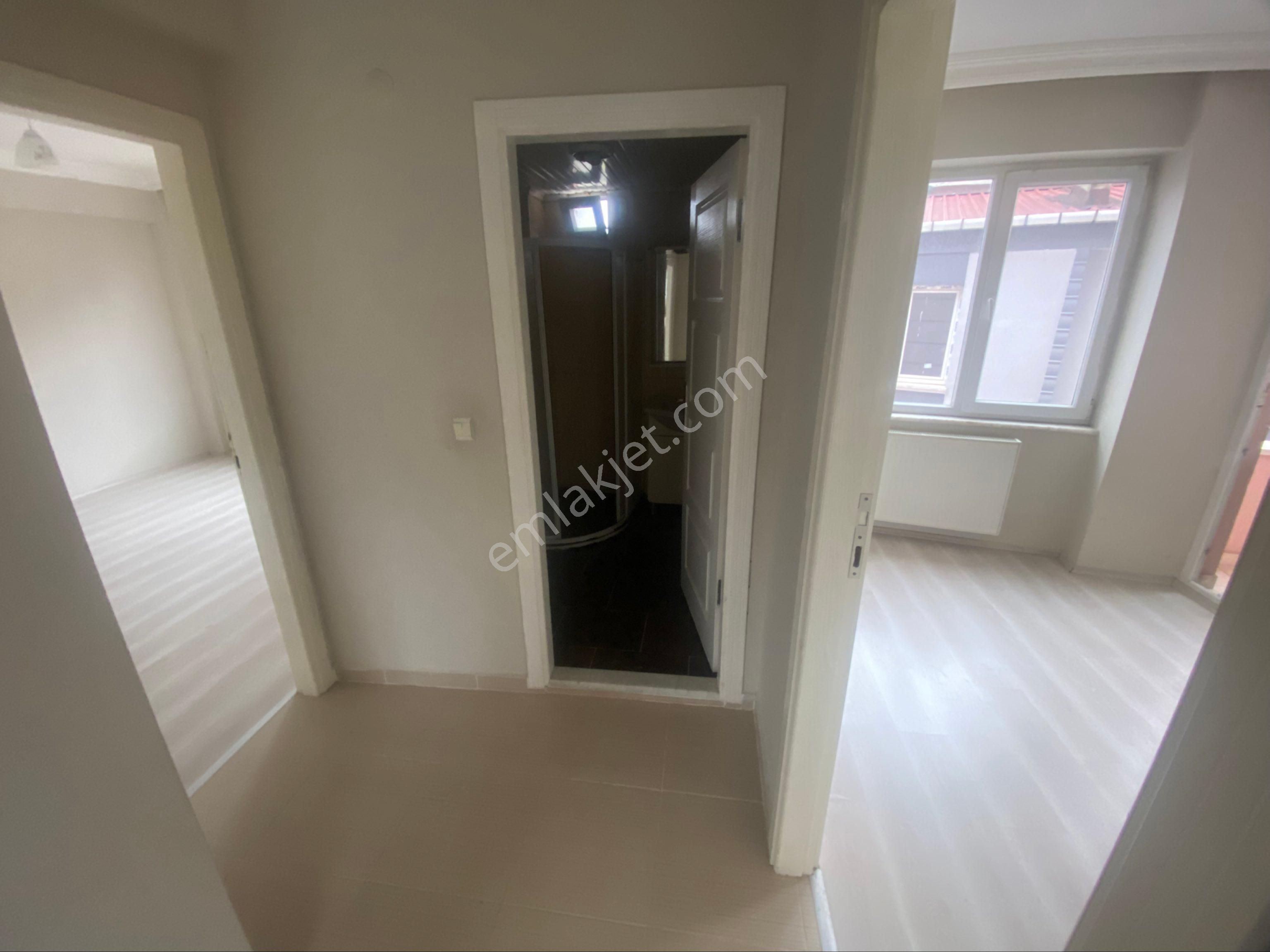 Furkan Emlak’tan İlyasköy Mah. 3+1 5.kat Arakat 130m2 Çift Balkonlu 12 Yıllık Fırsat Daire - Görsel 17