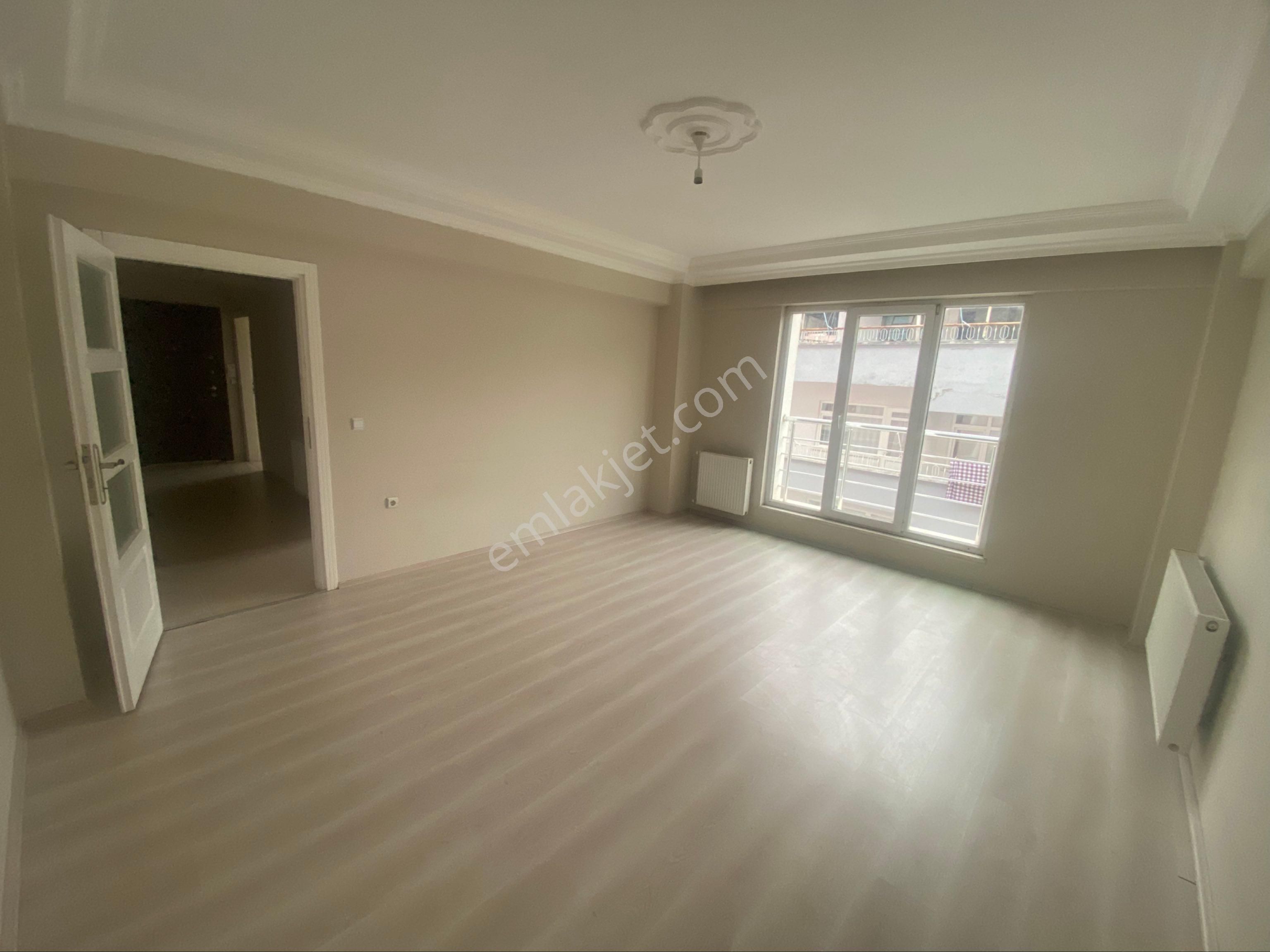 Furkan Emlak’tan İlyasköy Mah. 3+1 5.kat Arakat 130m2 Çift Balkonlu 12 Yıllık Fırsat Daire - Görsel 15