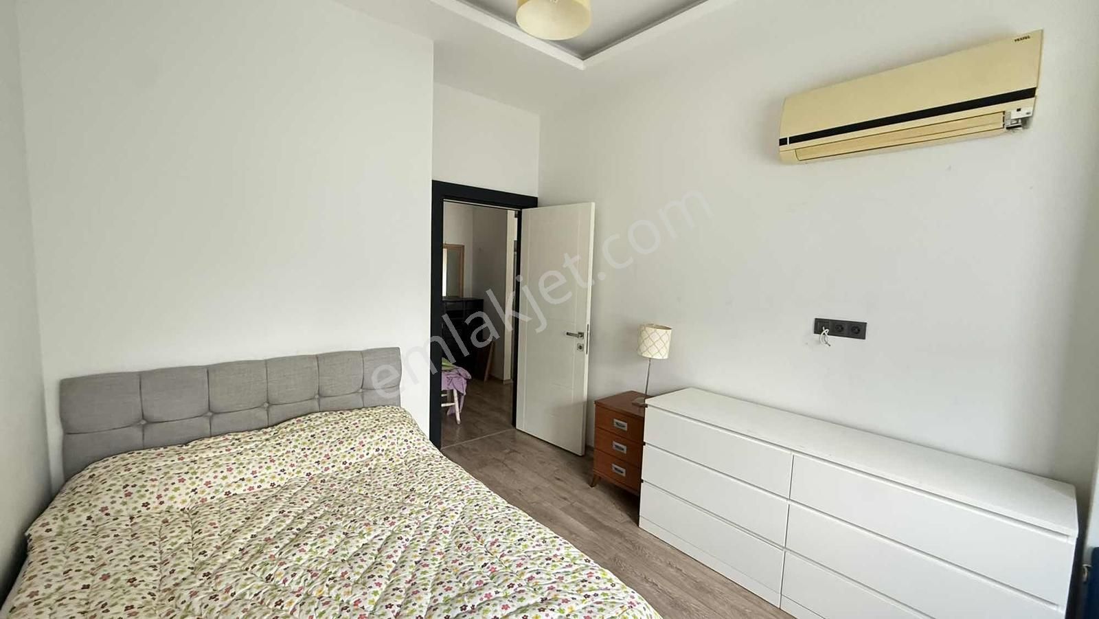 Altıntaş'ta Casa Bella Da Bahçe Kullanımlı Eşyalı Kıralık 1+1 - Görsel 11