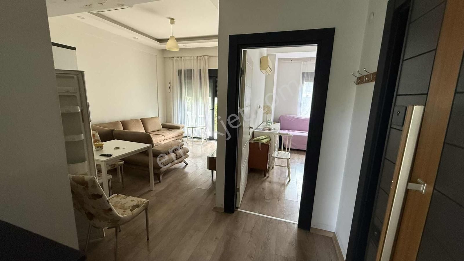 Altıntaş'ta Casa Bella Da Bahçe Kullanımlı Eşyalı Kıralık 1+1 - Görsel 8