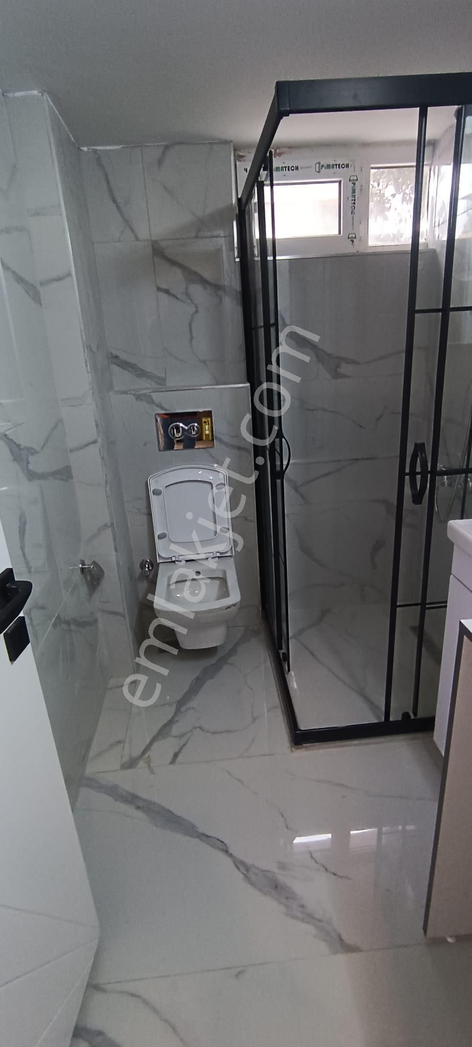 Ender Uysal Gayrimenkulden Yunusemre Mahallesin De Kiralık 1+1 Sıfır Eşyalı Lüx Apart... - Görsel 11