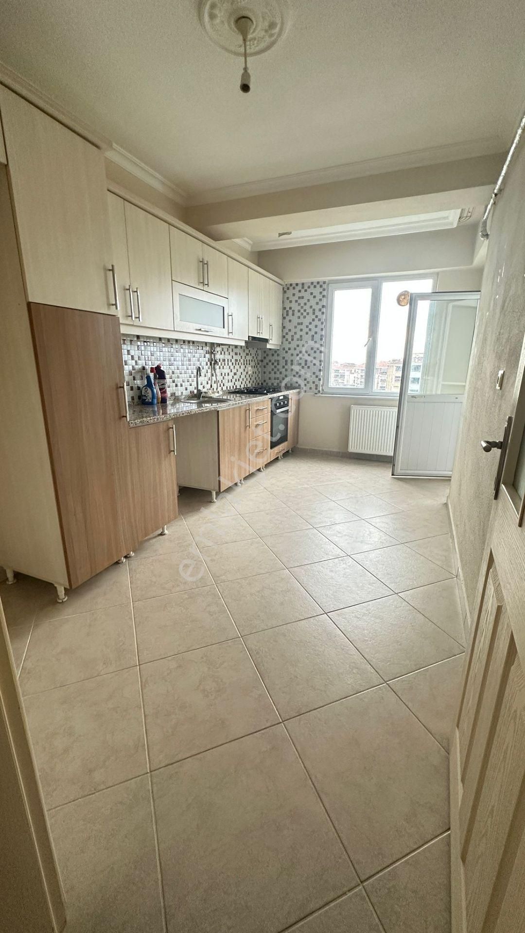 Arslanbeyden Tekirdağ Çorlu Mevkiinde Acil Satılık Daire Fırsatı!!!!! - Görsel 18