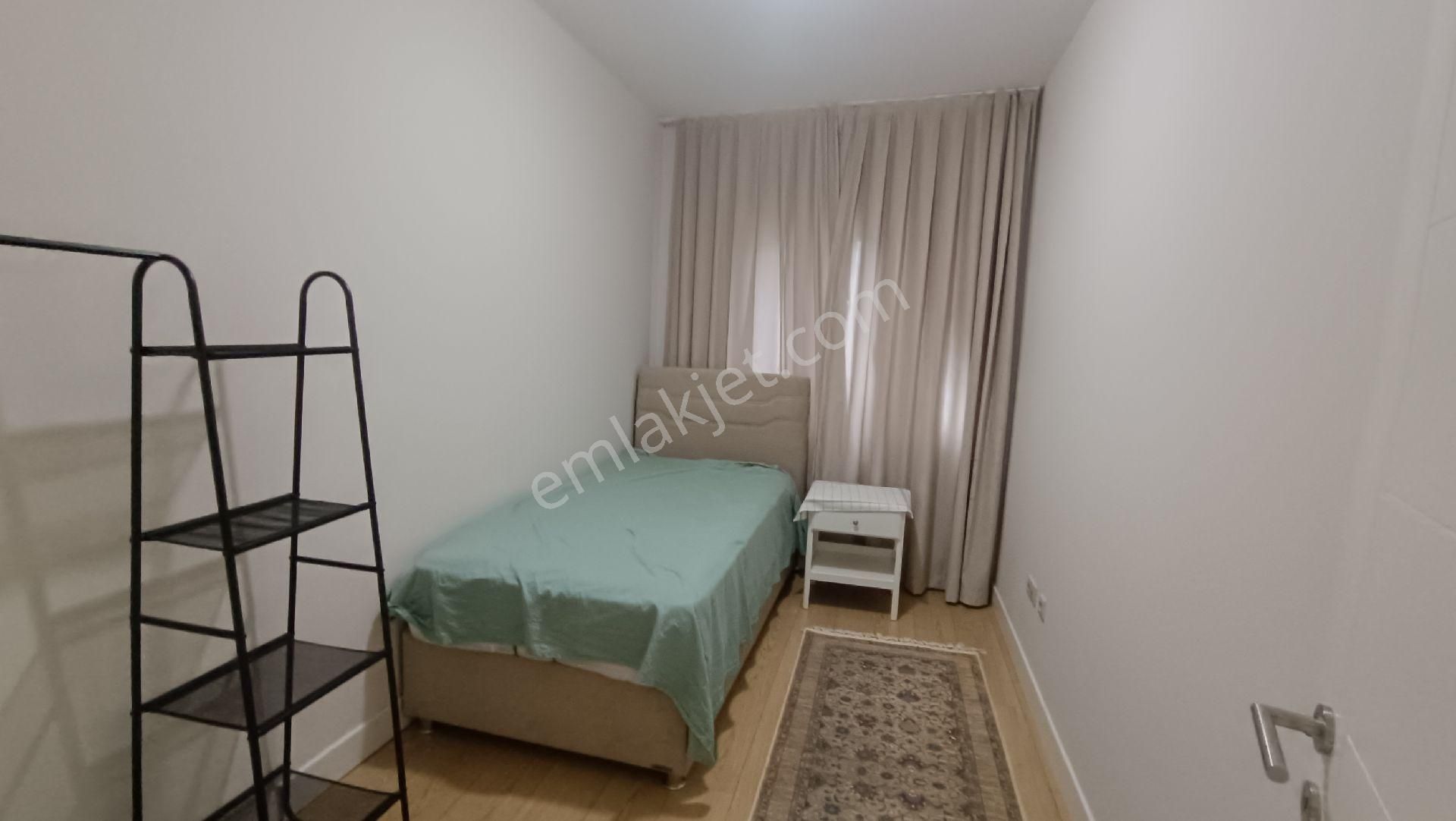 Rt Safir'den Bursa Modernde 3+1 Ful Eşyalı Satılık Arakat Daire - Görsel 11