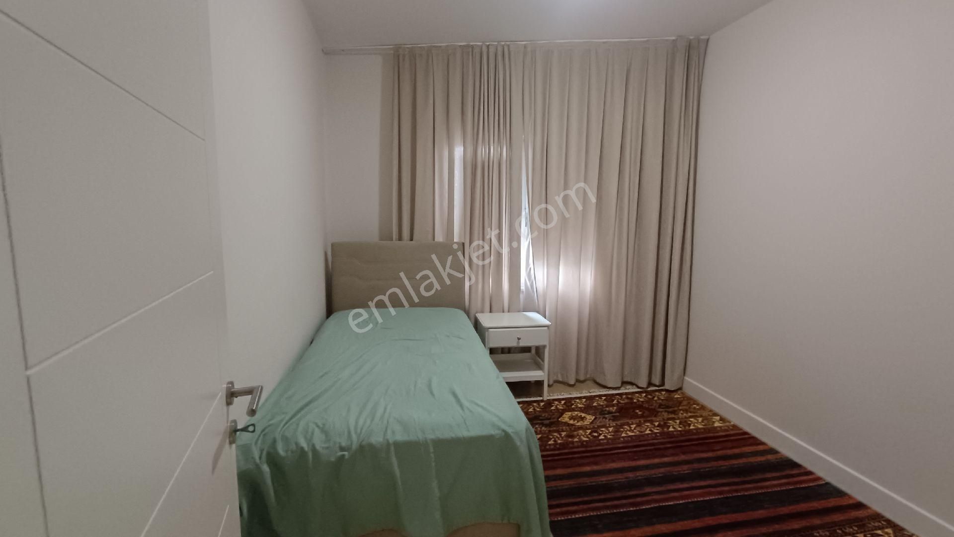 Rt Safir'den Bursa Modernde 3+1 Ful Eşyalı Satılık Arakat Daire - Görsel 12