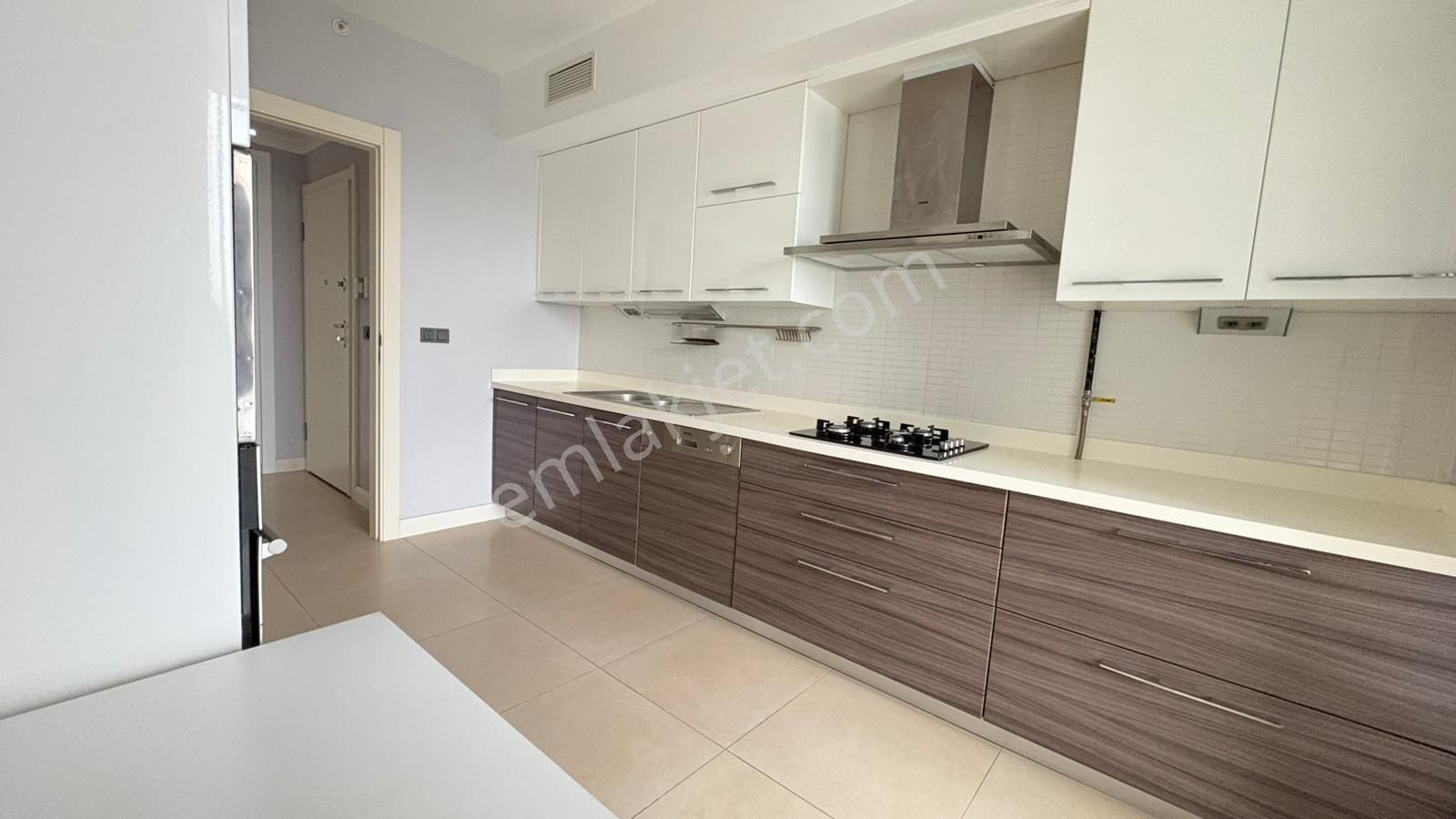 Avrupa Konutları 3'te Ebeveyn Banyolu, 2+1 Kiralık Daire - Görsel 15