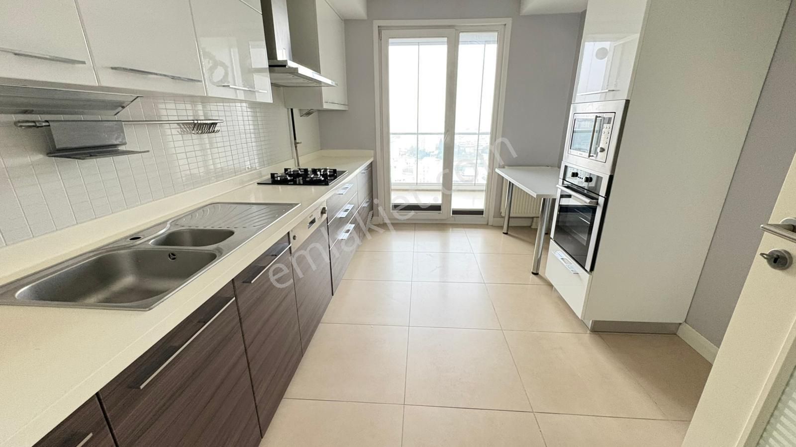 Avrupa Konutları 3'te Ebeveyn Banyolu, 2+1 Kiralık Daire - Görsel 19