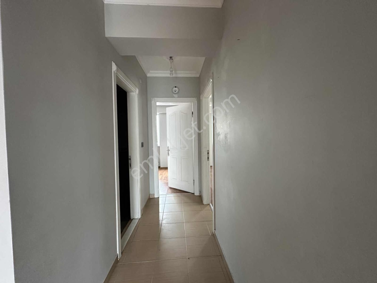 10 Katlı Bina Çift Bloklu Sitede 2+1 5. Kat Daire - Görsel 24