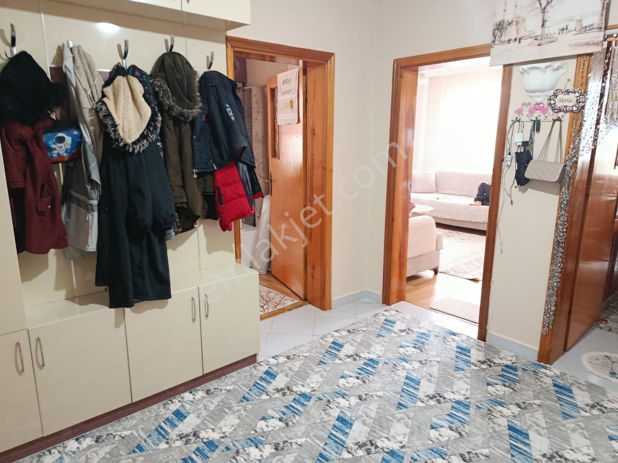 Afyon Tezcan Emlaktan Fatih Mahallesinde Müstakil Tadında 2+1 Daire - Görsel 17