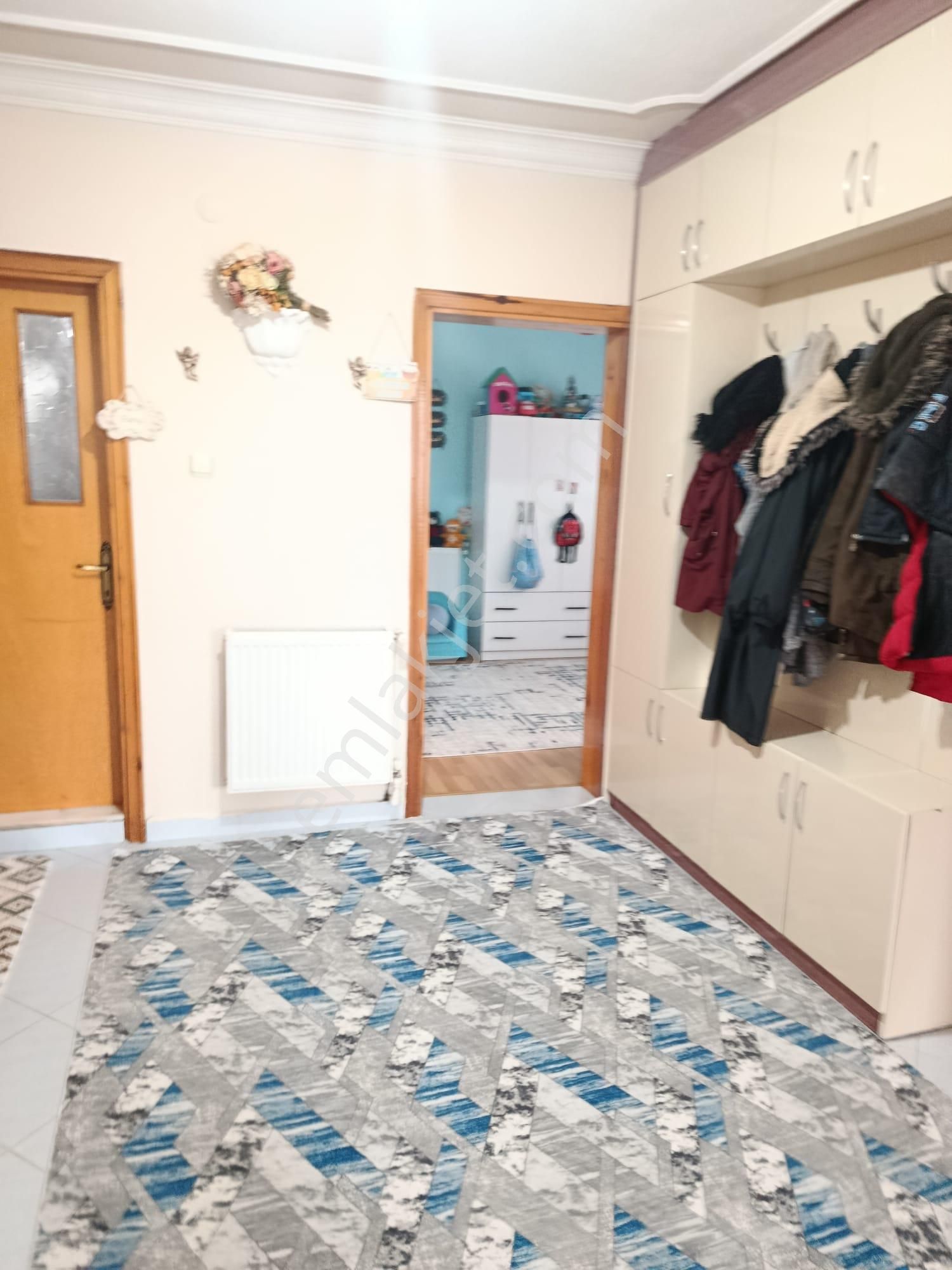 Afyon Tezcan Emlaktan Fatih Mahallesinde Müstakil Tadında 2+1 Daire - Görsel 15