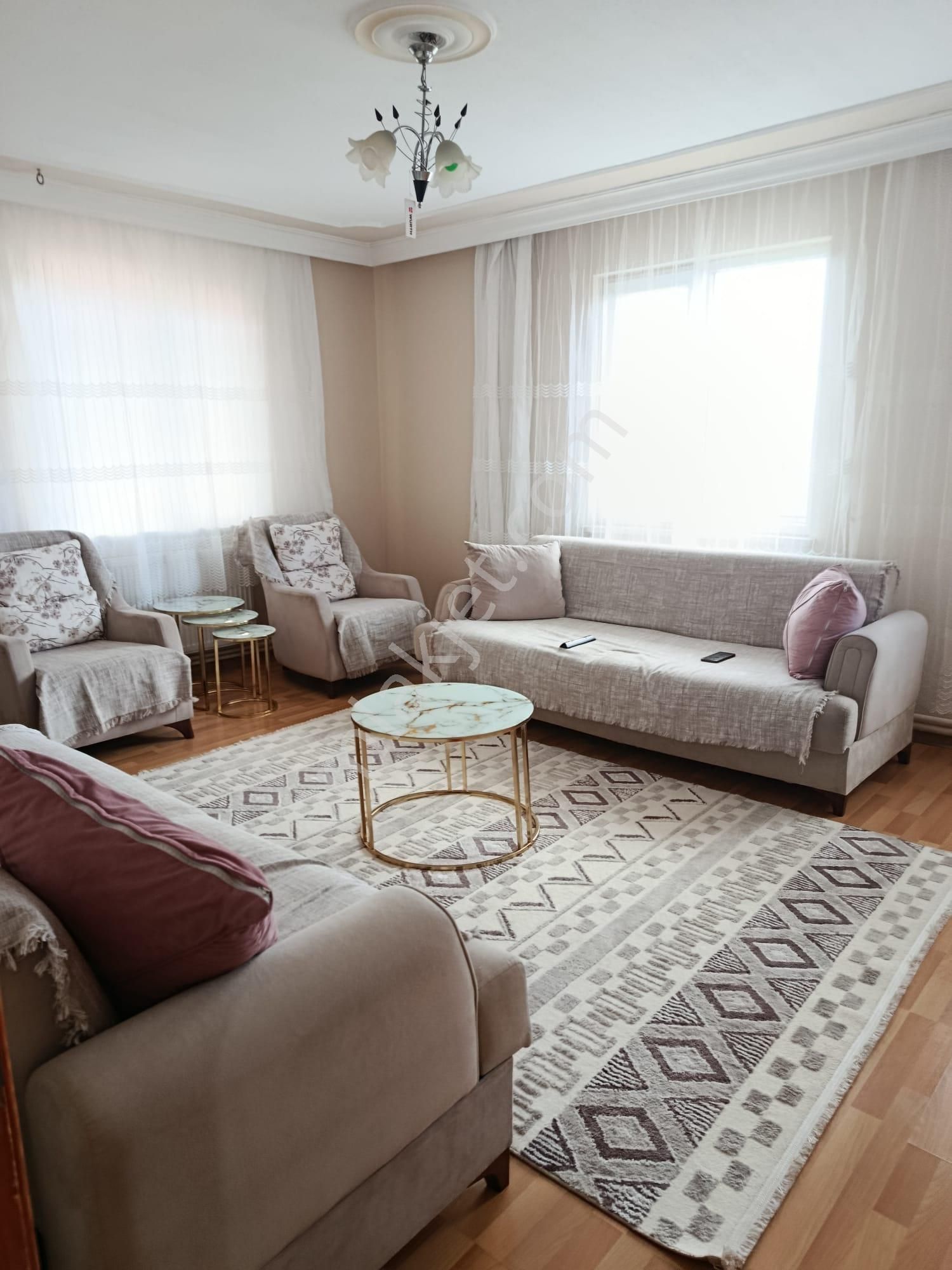 Afyon Tezcan Emlaktan Fatih Mahallesinde Müstakil Tadında 2+1 Daire - Görsel 4