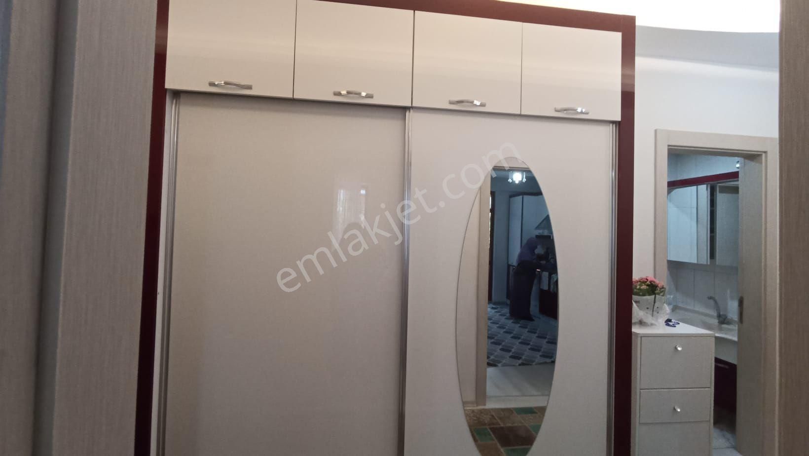 Emin Gyo’dan Ulubatlıhasan’da Satılık Geniş 3+1 Daire - Görsel 11