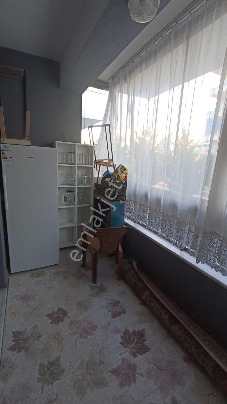 Emin Gyo’dan Ulubatlıhasan’da Satılık Geniş 3+1 Daire - Görsel 20