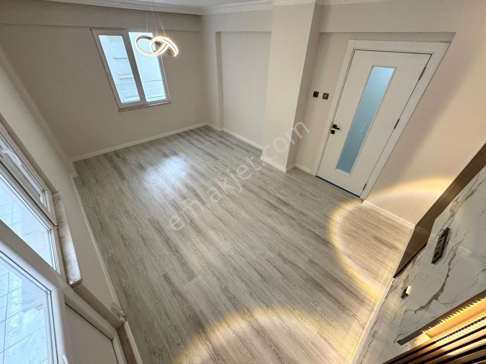 🏡 Referans'tan Akçay'da Ara Kat Full Yapılı 2+1 Daire - Görsel 12