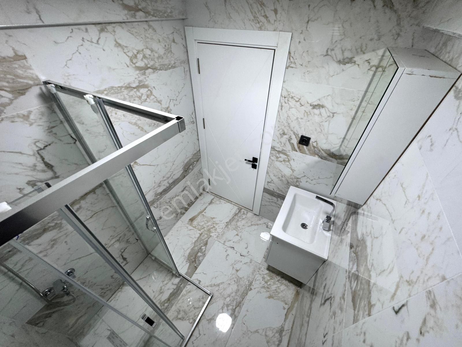 🏡 Referans'tan Akçay'da Ara Kat Full Yapılı 2+1 Daire - Görsel 28