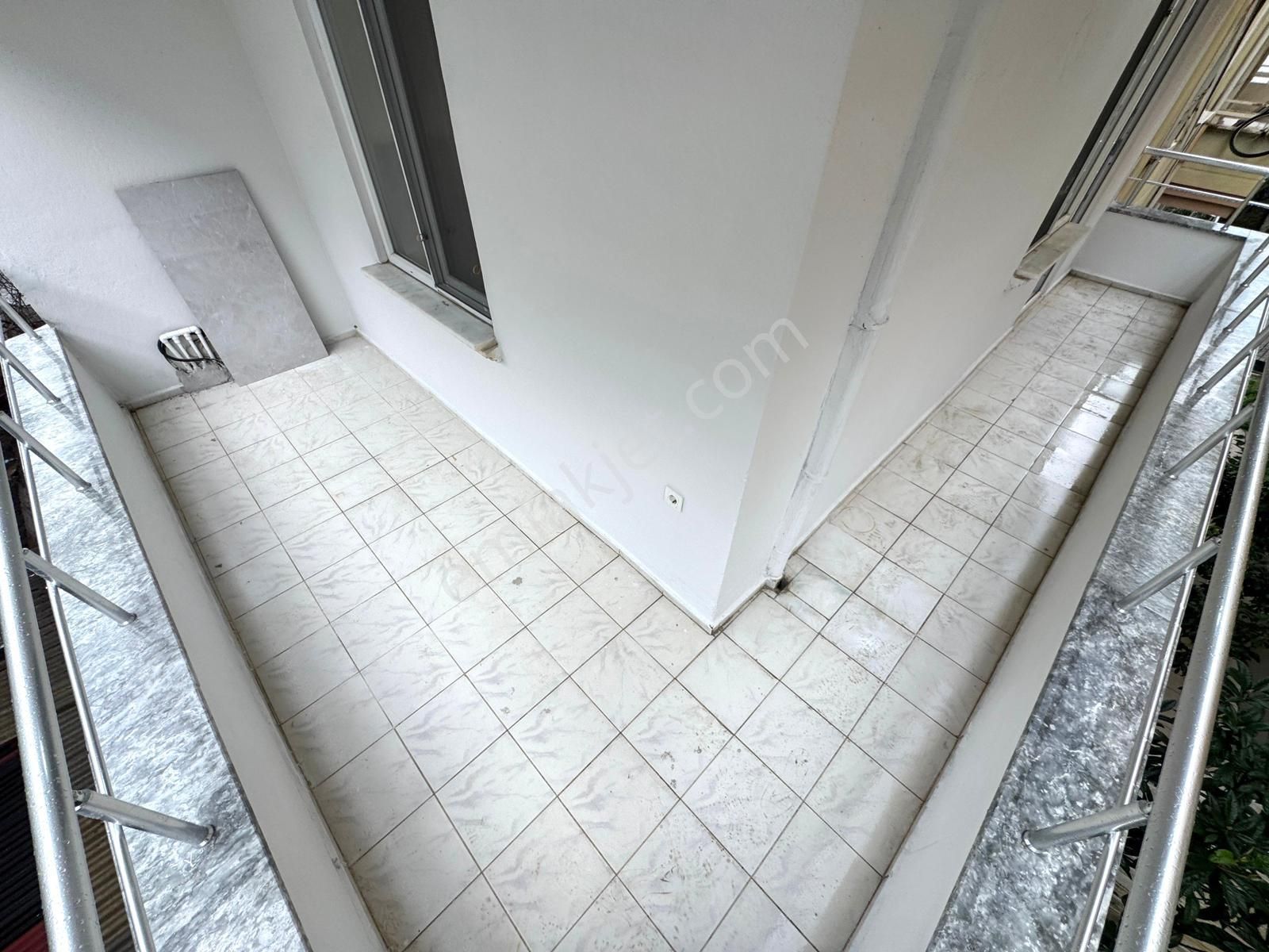 🏡 Referans'tan Akçay'da Ara Kat Full Yapılı 2+1 Daire - Görsel 6