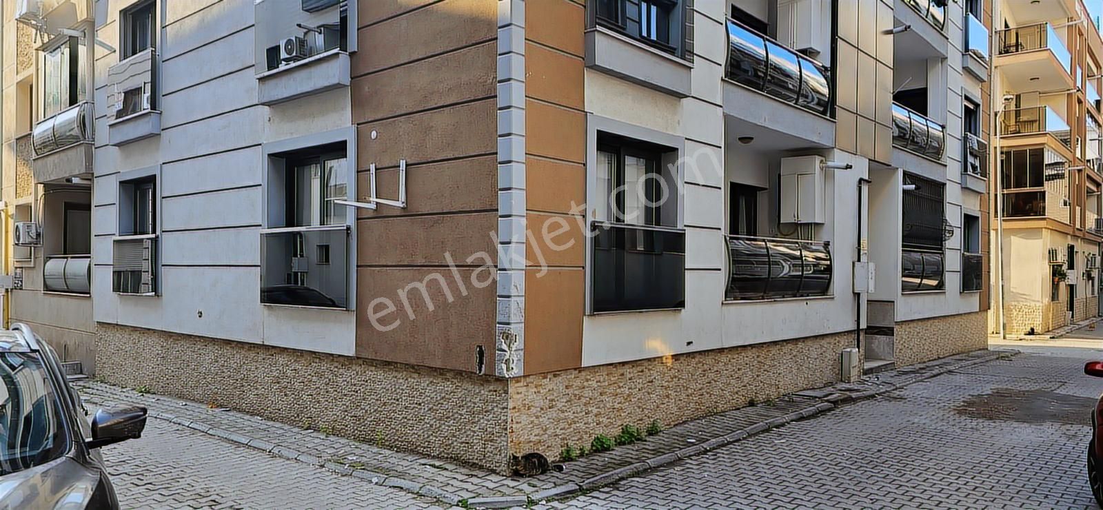 Çiğli Yeni Mahallede 2+1 Satılık Daire Kapalı Mutfak - Görsel 8