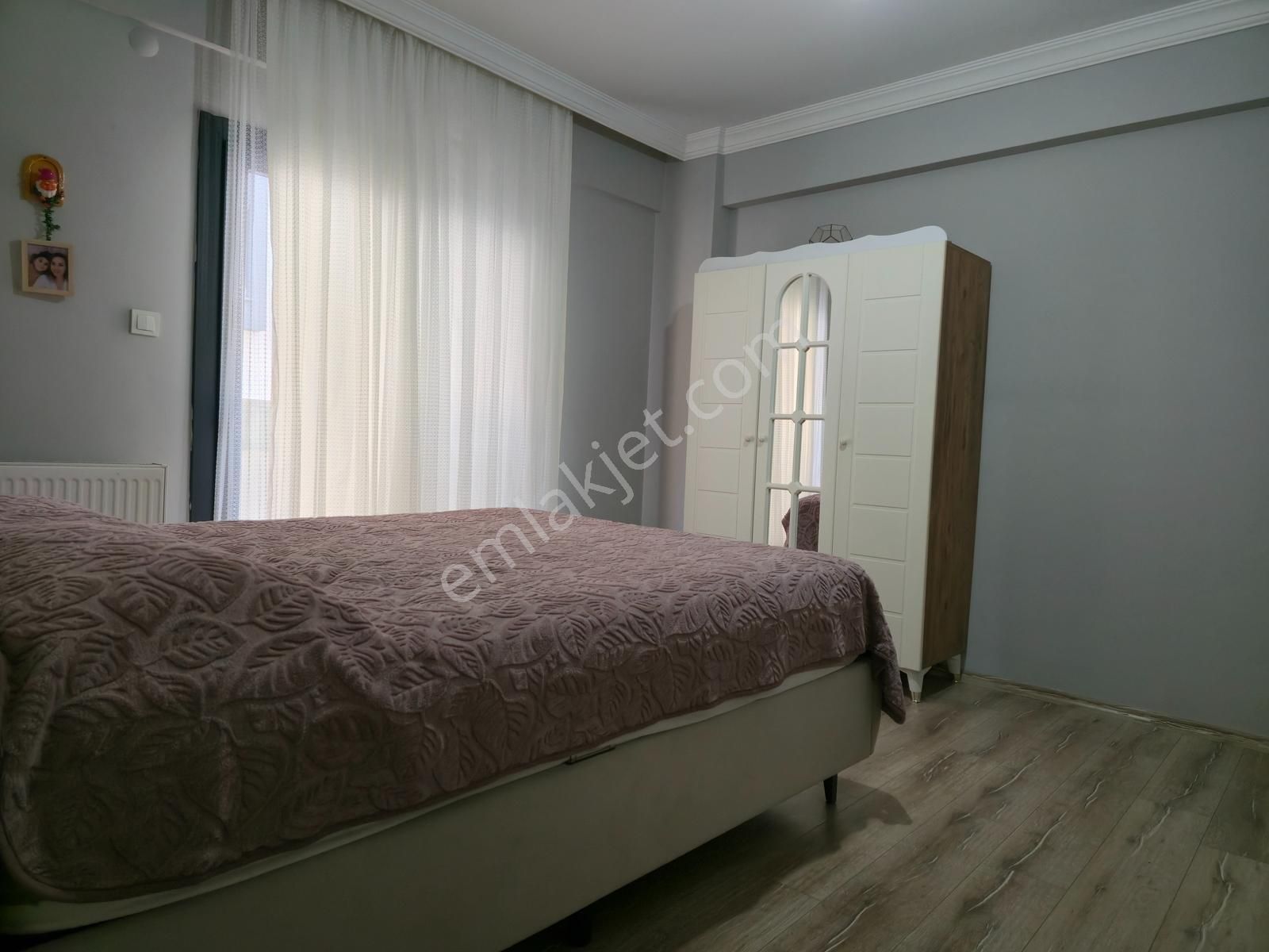 Çiğli Yeni Mahallede 2+1 Satılık Daire Kapalı Mutfak - Görsel 23