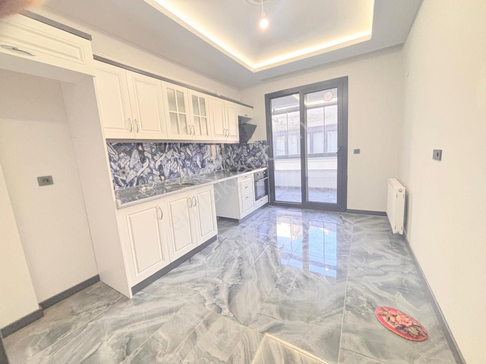 🟠🔵akçay'da Ayrı Mutfaklı Arakat Kombili Cam Balkonlu 2+1 Daire - Görsel 30