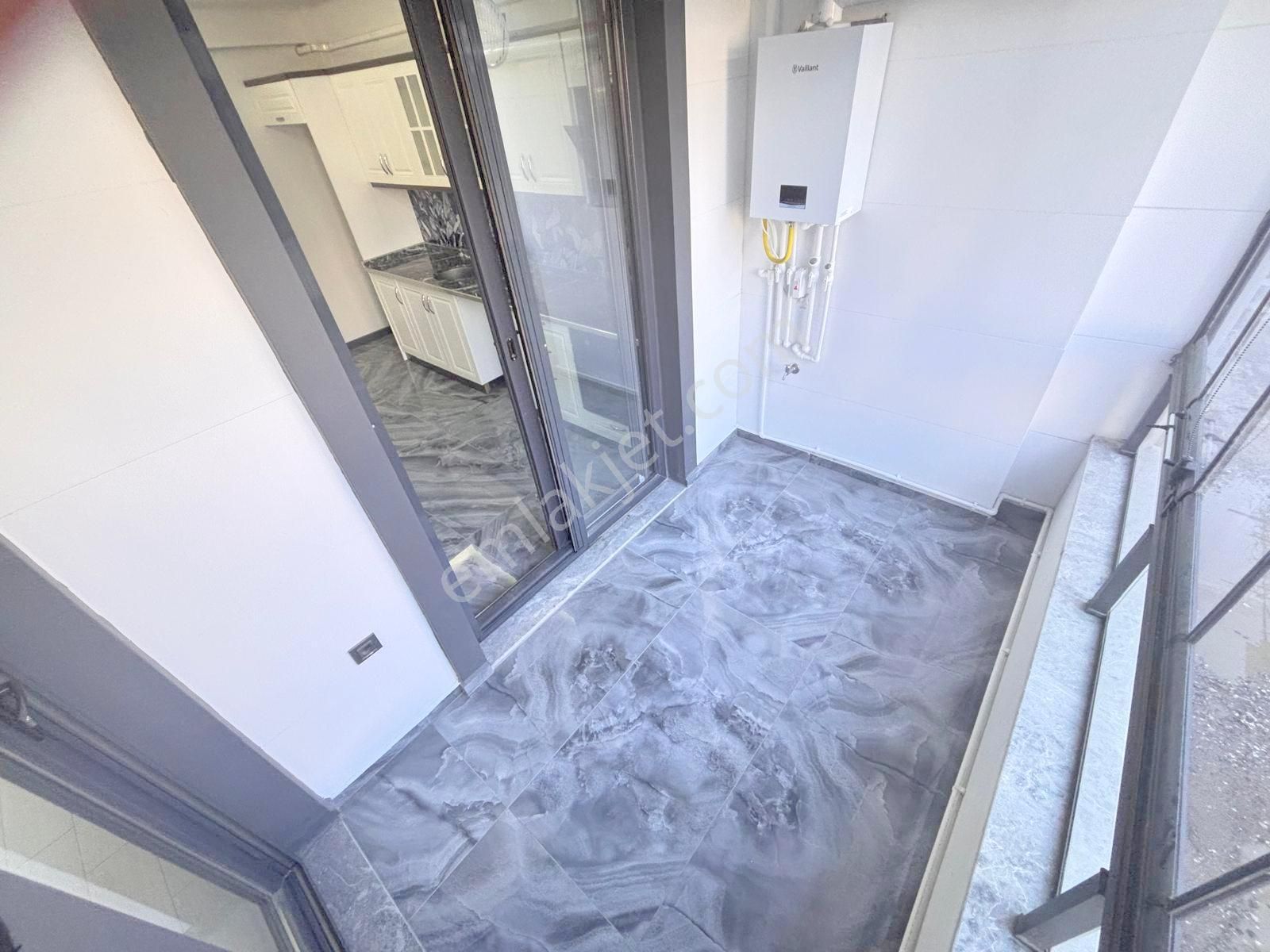 🟠🔵akçay'da Ayrı Mutfaklı Arakat Kombili Cam Balkonlu 2+1 Daire - Görsel 28