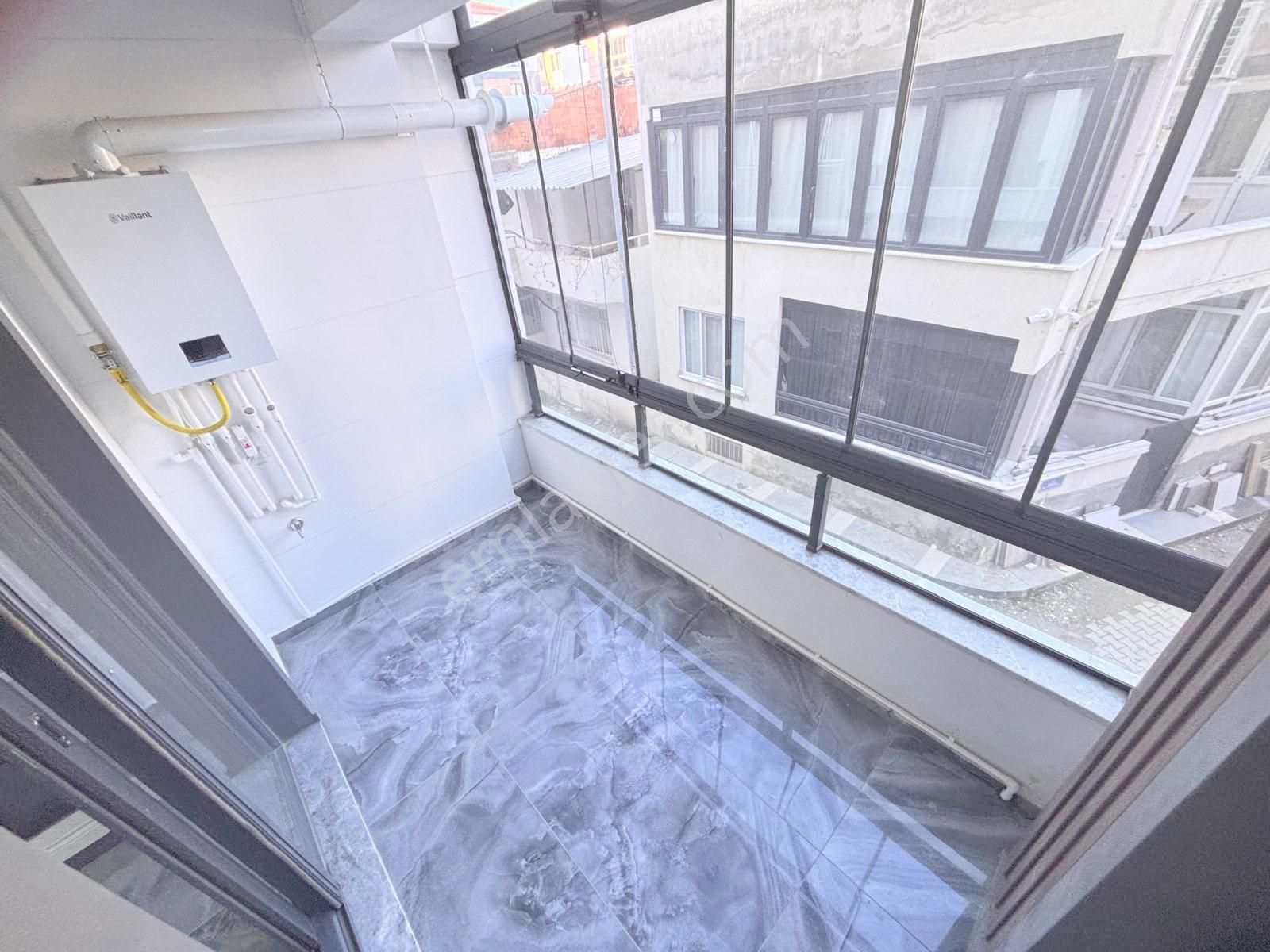 🟠🔵akçay'da Ayrı Mutfaklı Arakat Kombili Cam Balkonlu 2+1 Daire - Görsel 7