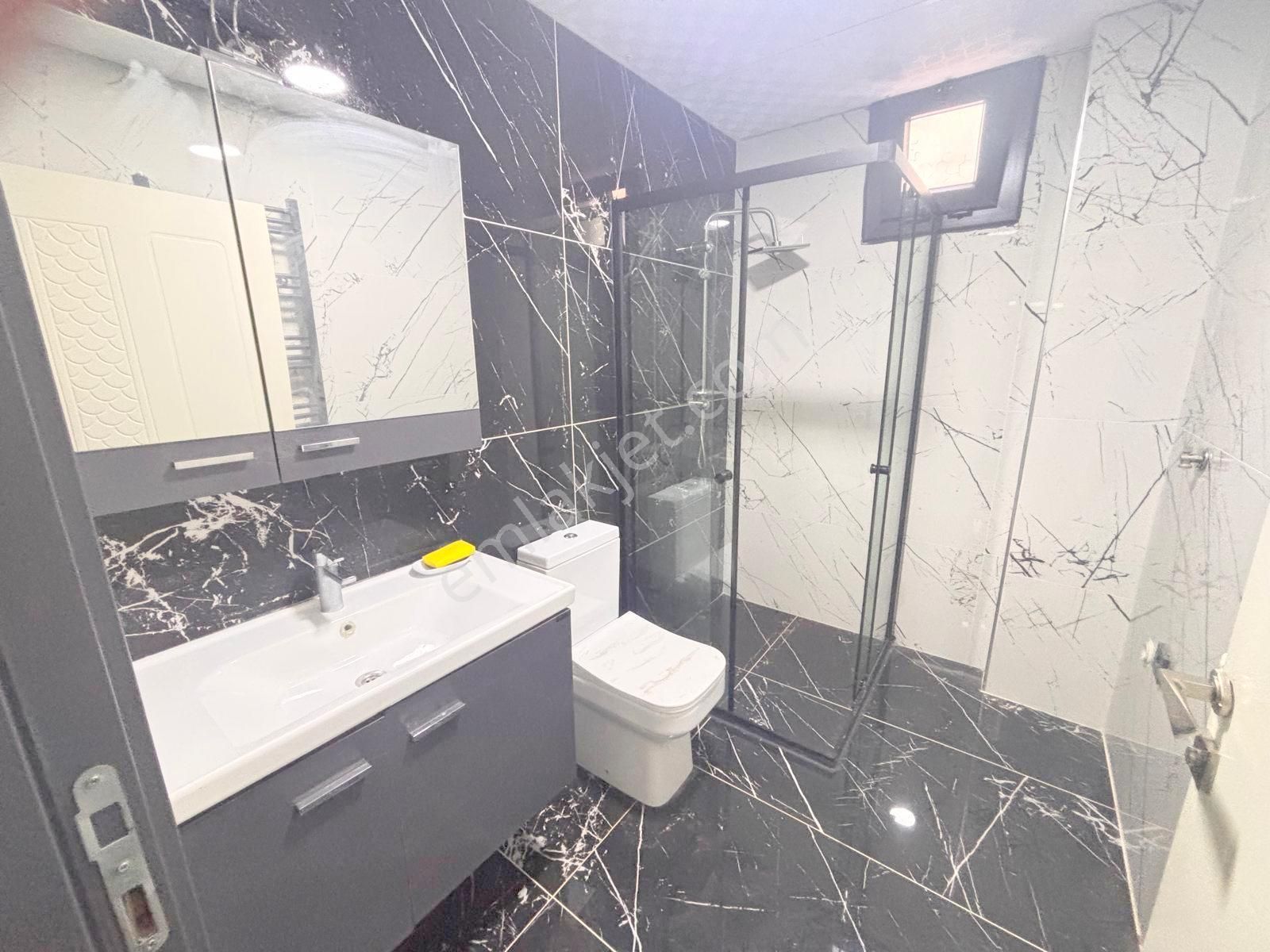 🟠🔵akçay'da Ayrı Mutfaklı Arakat Kombili Cam Balkonlu 2+1 Daire - Görsel 13