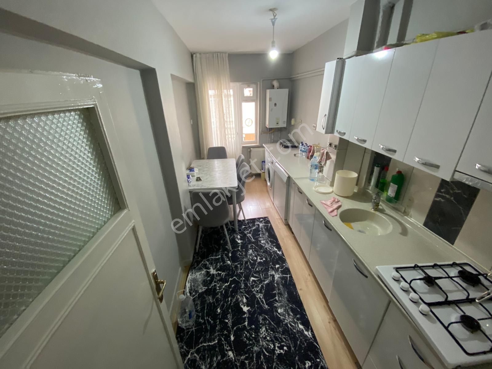 Sahibinden Şefkat Mahallesi Üst Kat 3+1 Ön Cepheli Önü Açık Yapılı Daire - Görsel 6